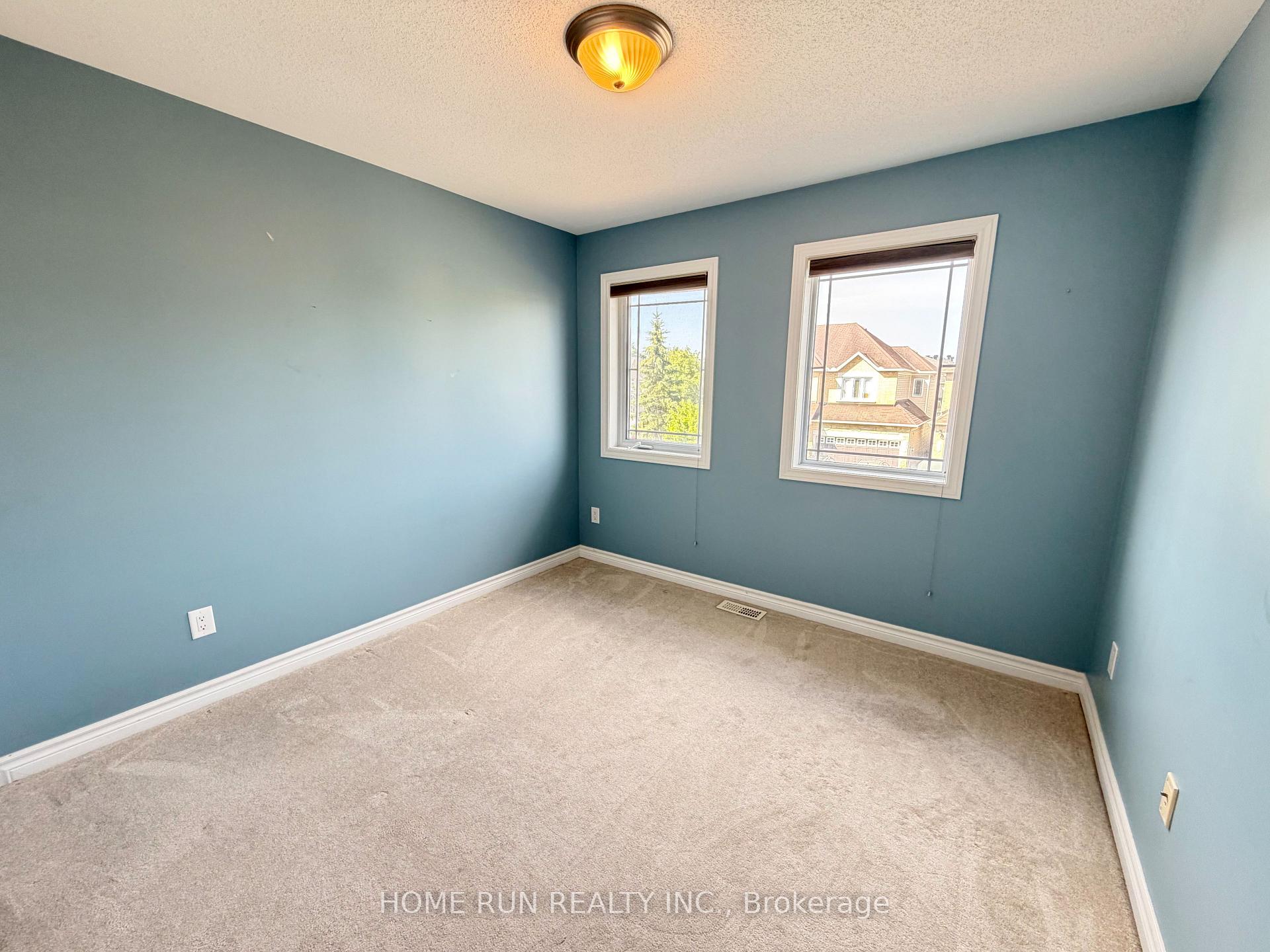 Photo 37 of 114 Glendore Street, Ottawa, Barrhaven - Strandherd — HOMEH