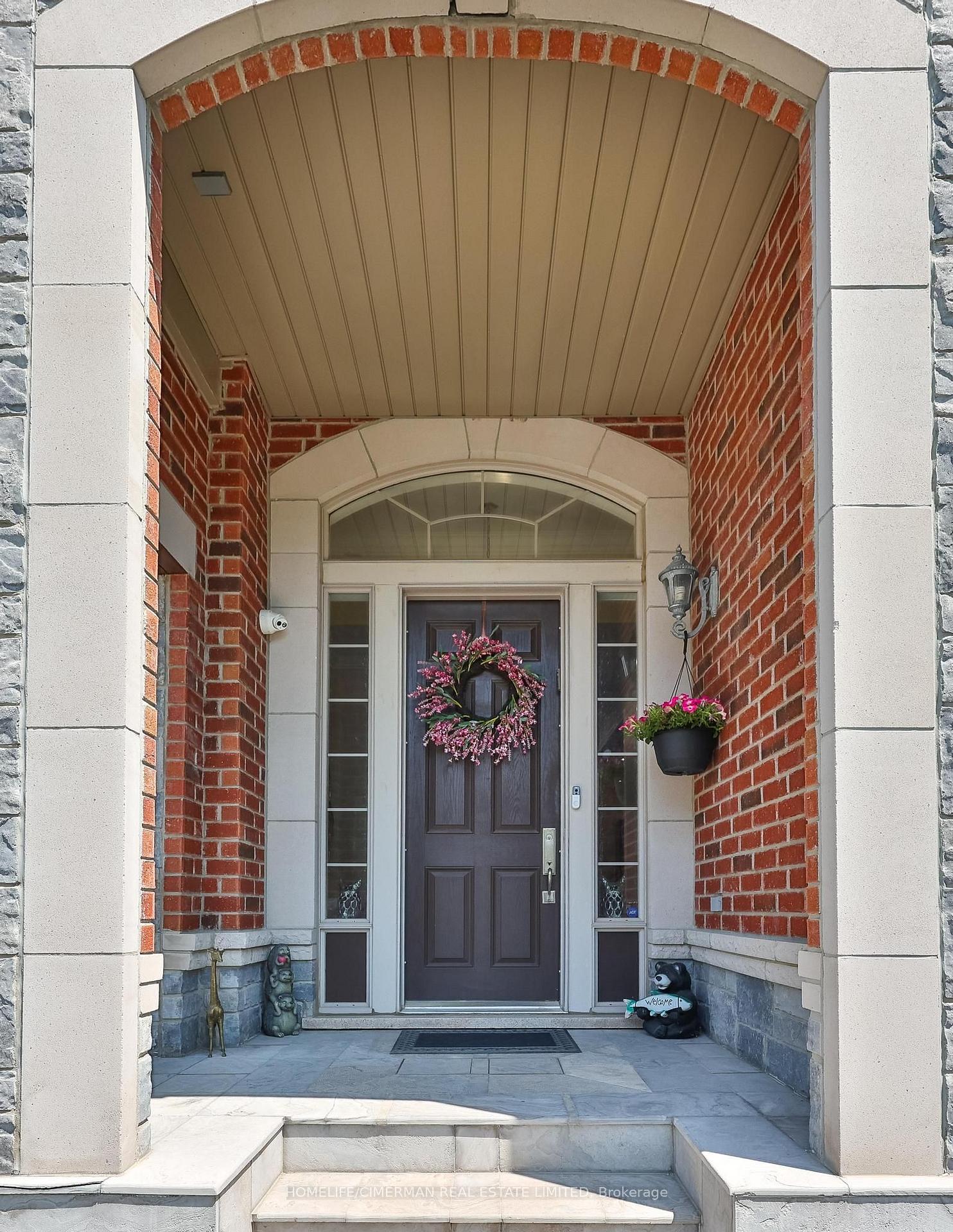 Photo 3 of 5 Pheasant Drive, Richmond Hill, Oak Ridges — HOMEH