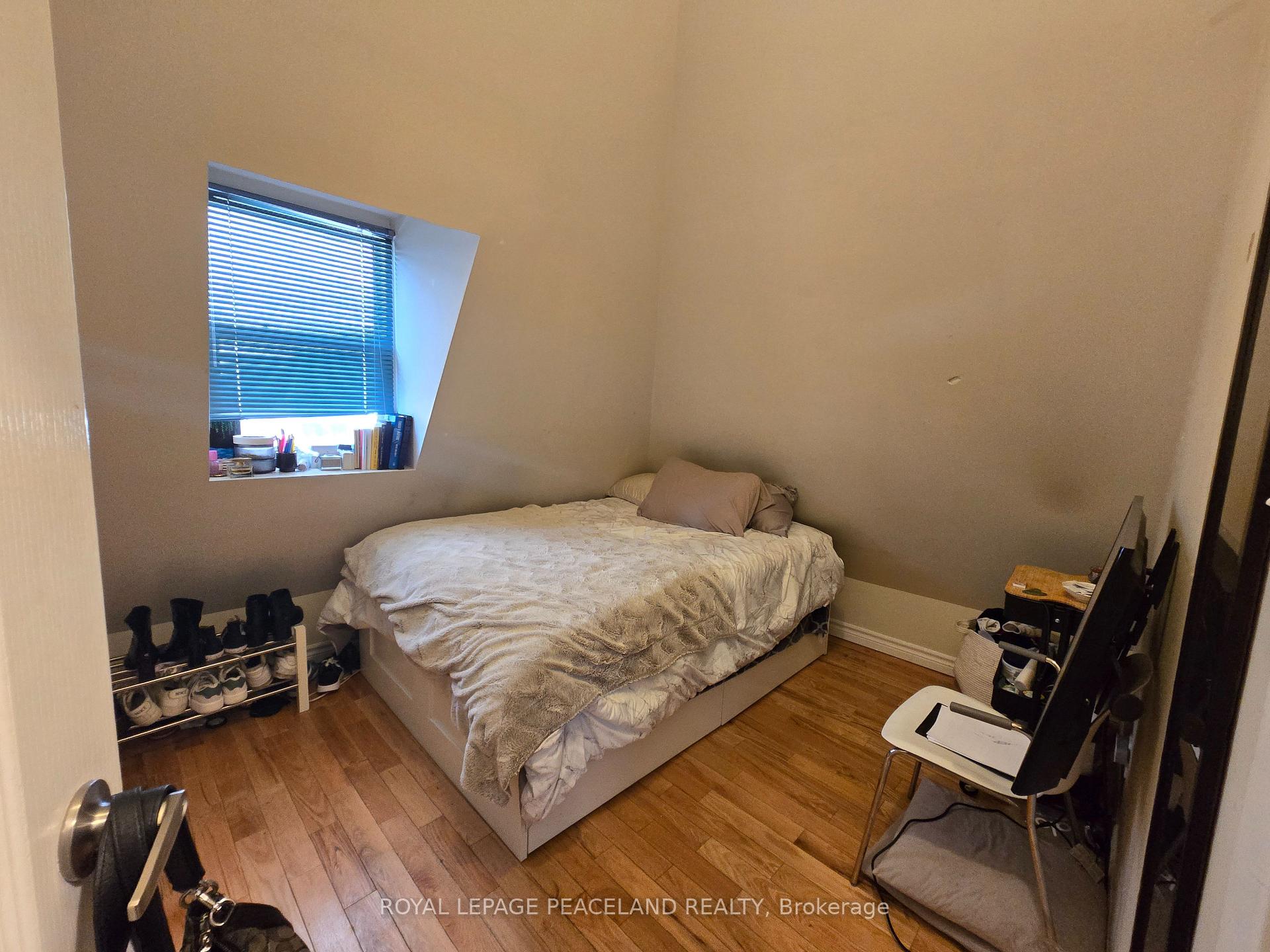 Photo 1 of Unit 3C, 34 Ross Street, Toronto, Kensington-Chinatown — HOMEH