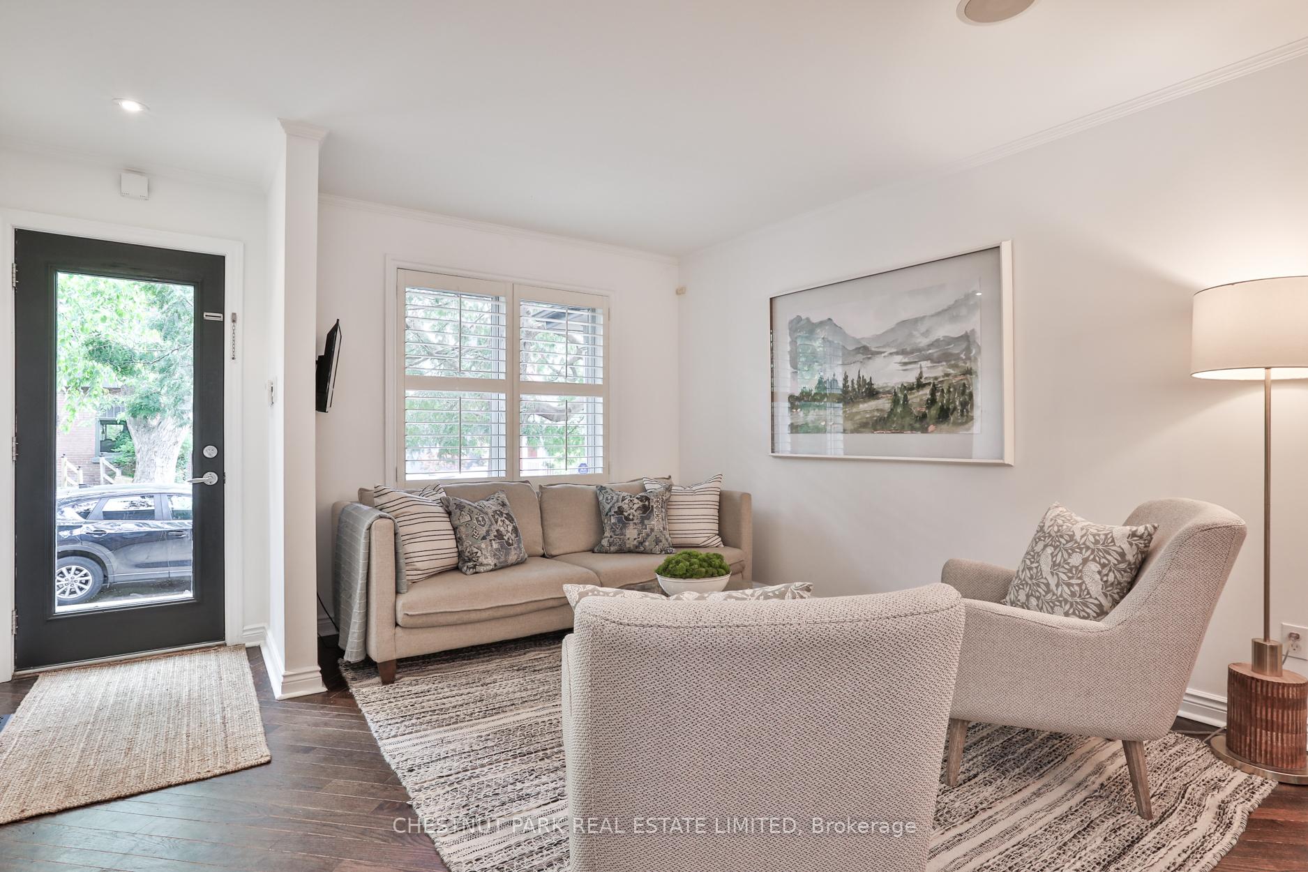 Photo 3 of 52 West Avenue W, Toronto, South Riverdale — HOMEH