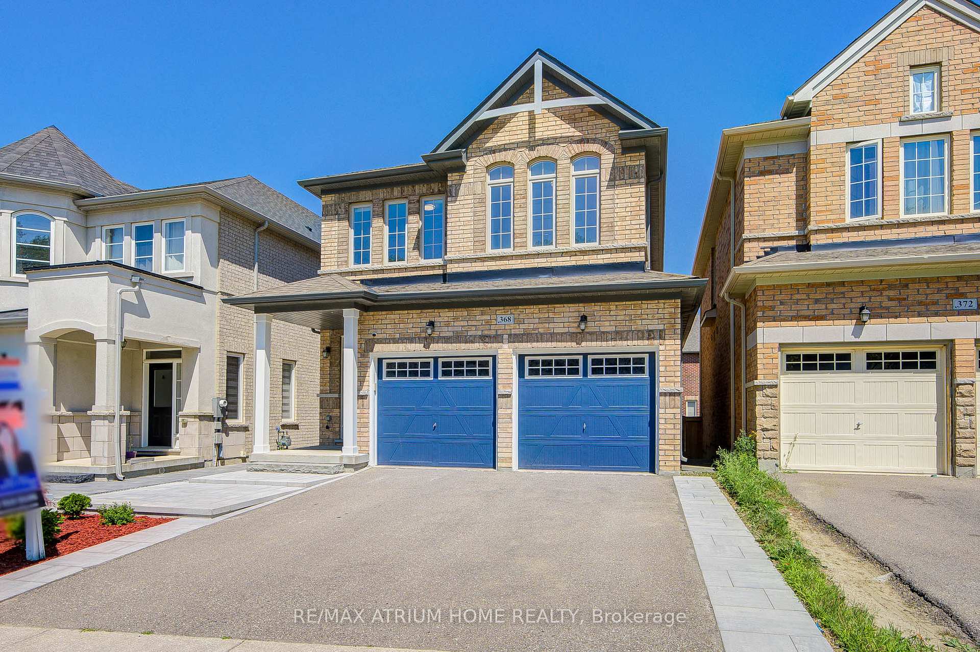 Photo 1 of 368 Roy Harper Avenue, Aurora, Rural Aurora — HOMEH
