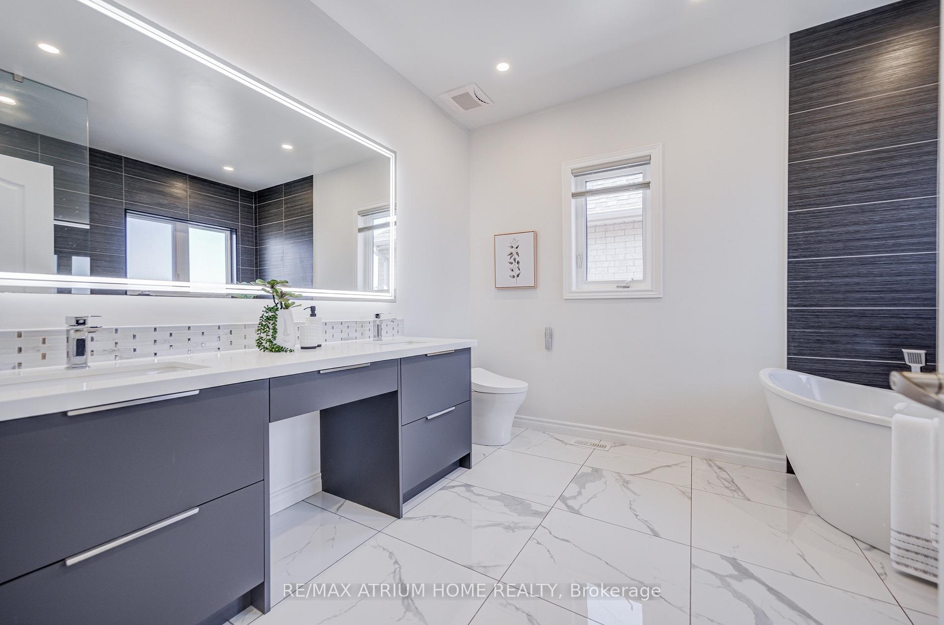 Photo 22 of 368 Roy Harper Avenue, Aurora, Rural Aurora — HOMEH