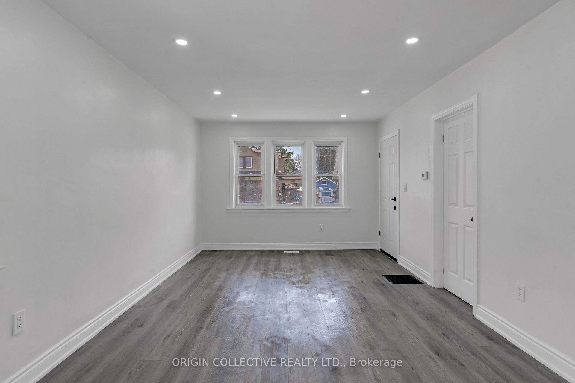 Photo 9 of 280 Division Street, Oshawa, O'Neill — HOMEH