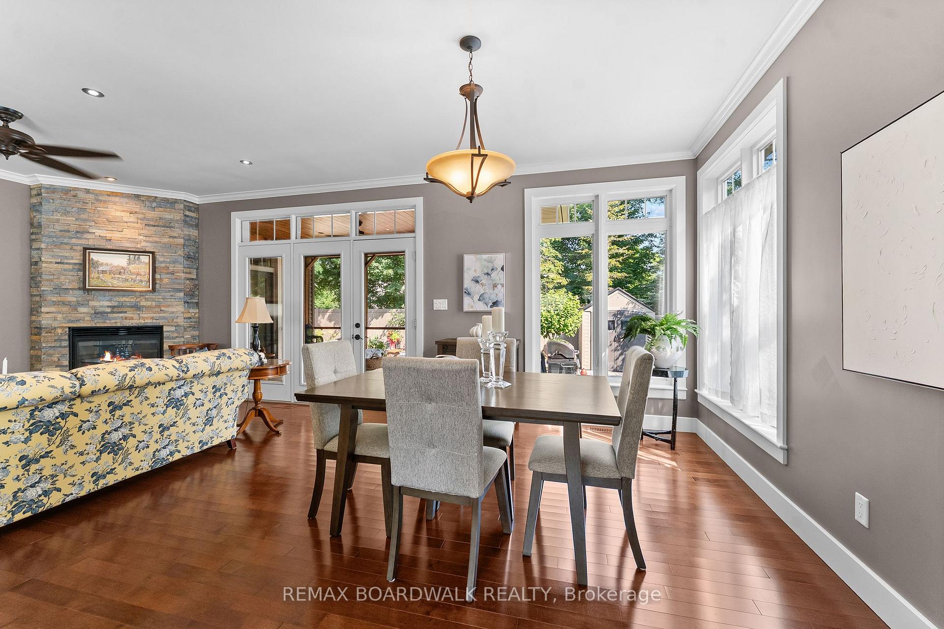 Photo 11 of 430 Main Street, North Dundas, Winchester — HOMEH