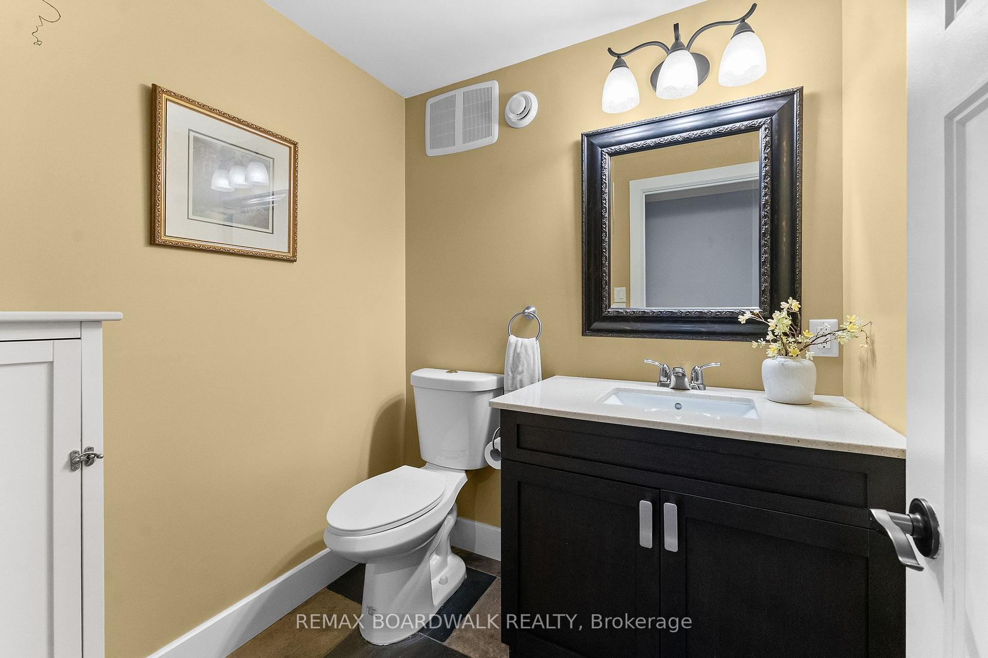 Photo 30 of 430 Main Street, North Dundas, Winchester — HOMEH