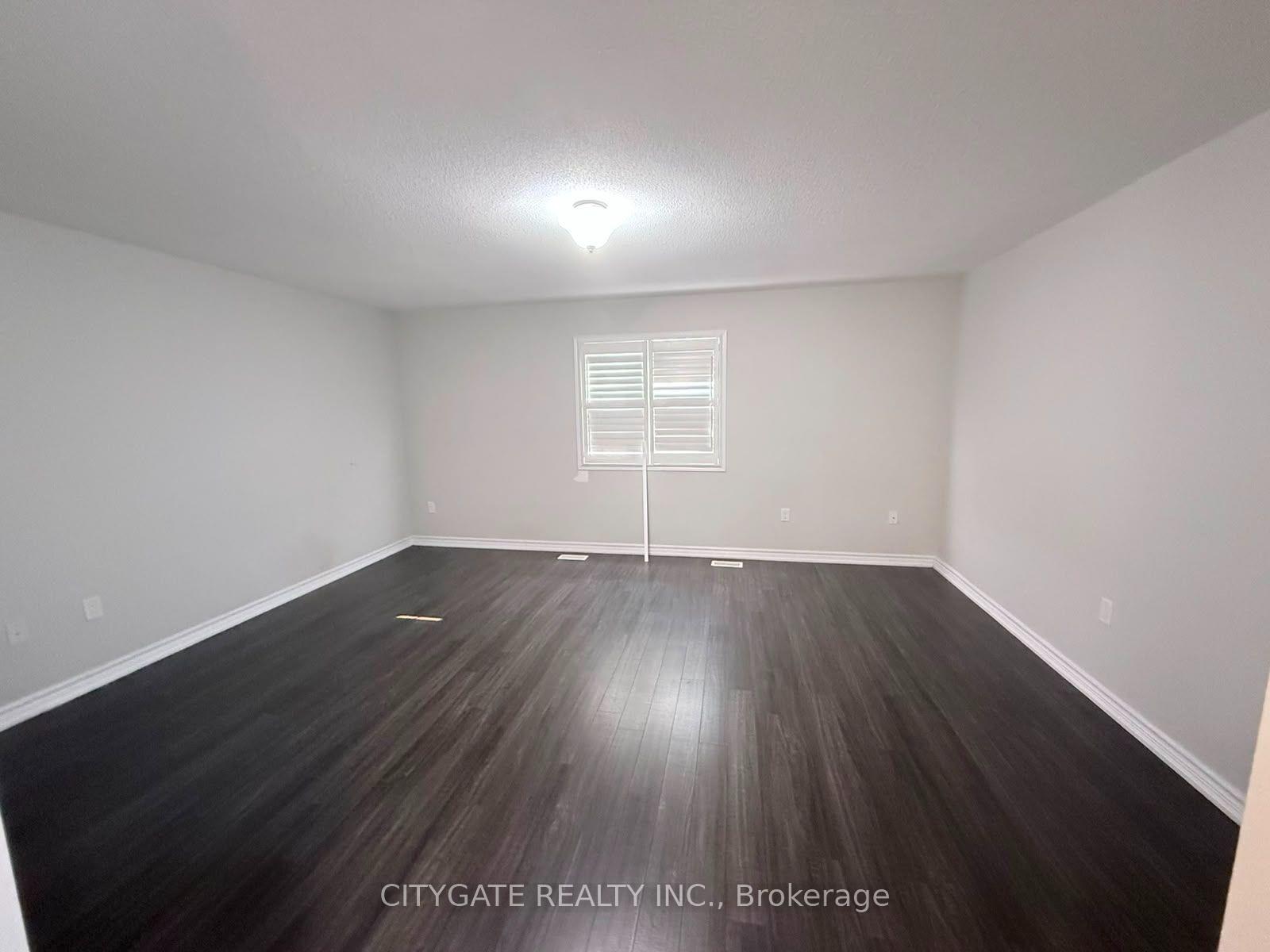 Photo 10 of Unit Main/Second, 124 Crystalview Crescent, Brampton, Bram East — HOMEH