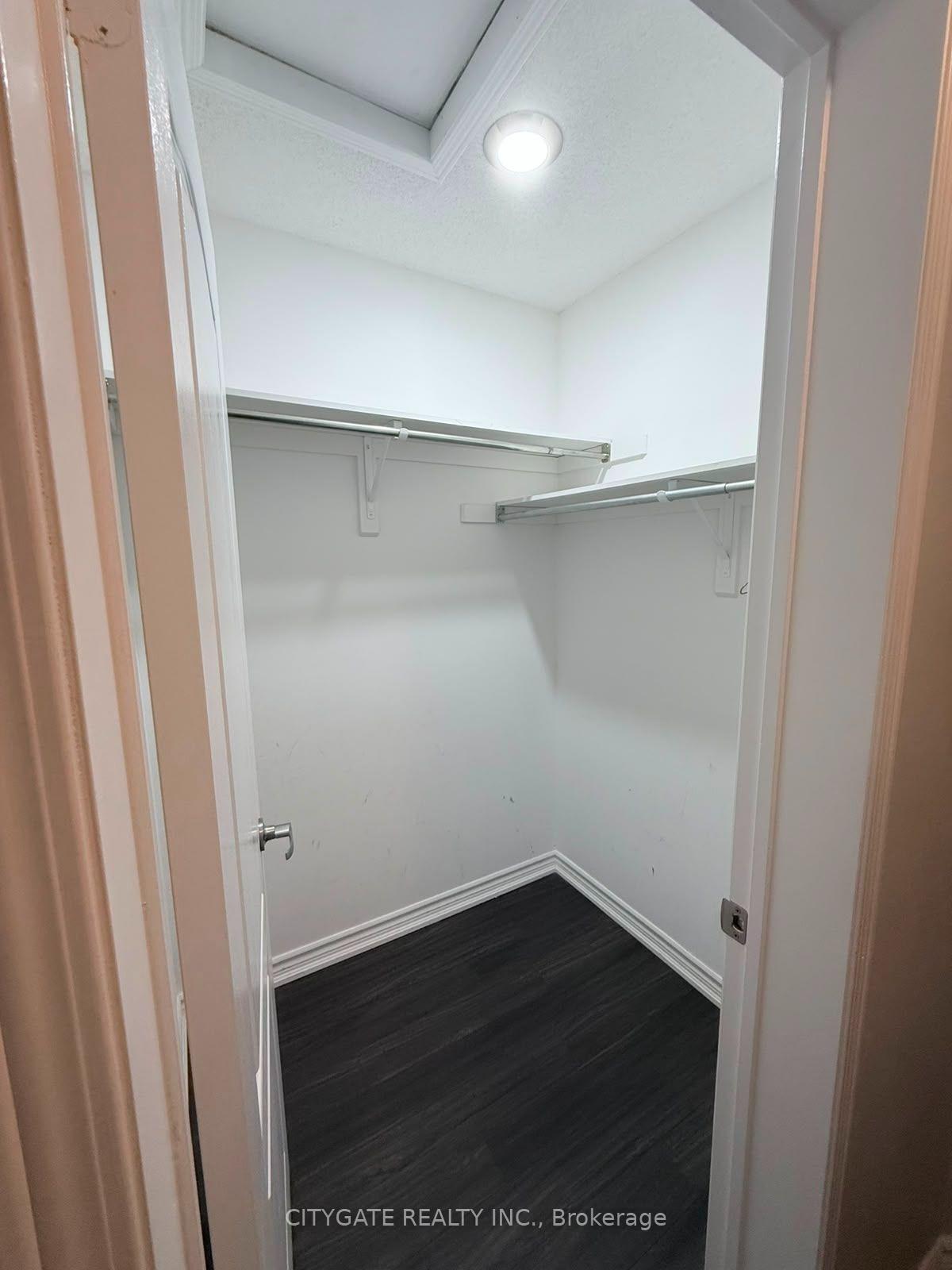 Photo 12 of Unit Main/Second, 124 Crystalview Crescent, Brampton, Bram East — HOMEH