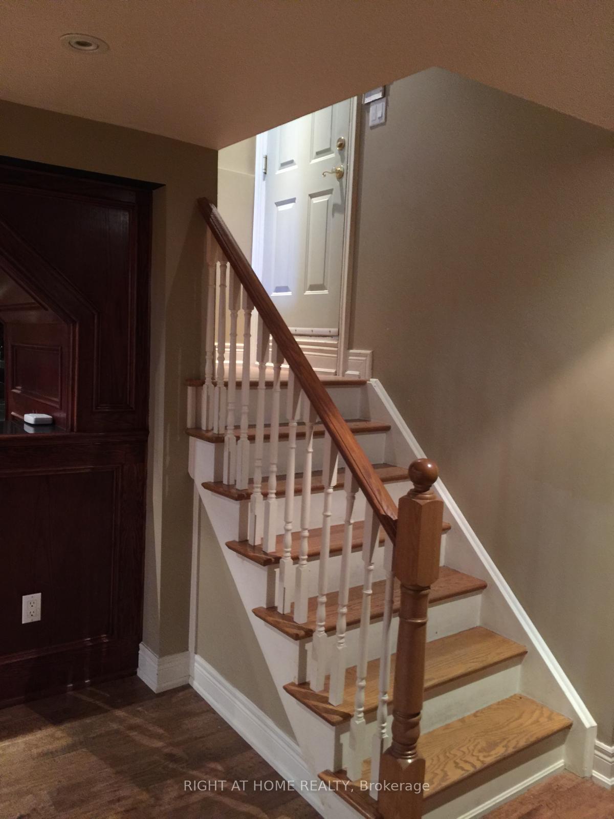 Photo 44 of 39 Scarlett Trail, Vaughan, Vellore Village — HOMEH