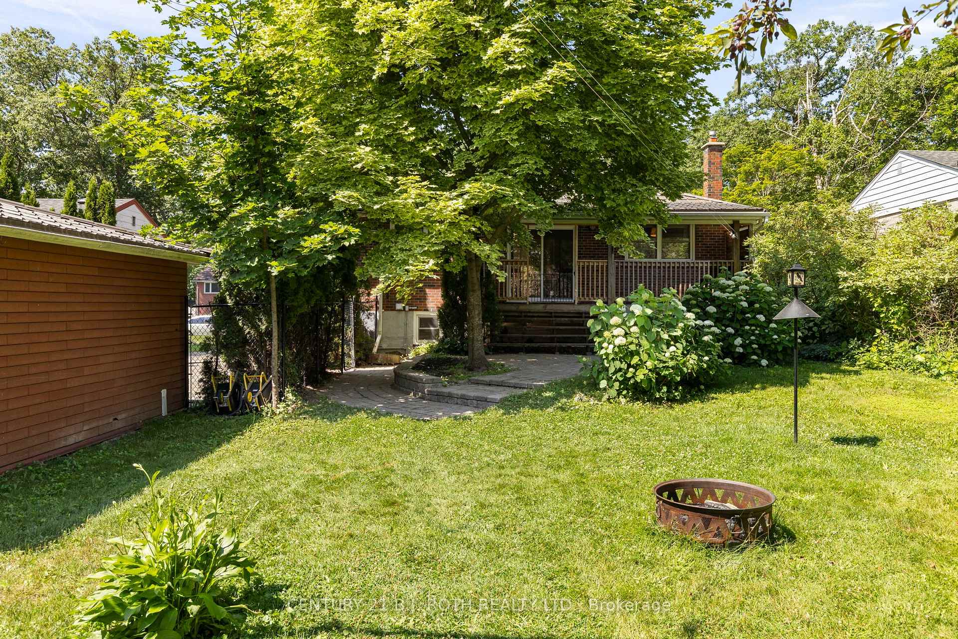 Photo 26 of 7 Vine Street, Barrie, Sunnidale — HOMEH