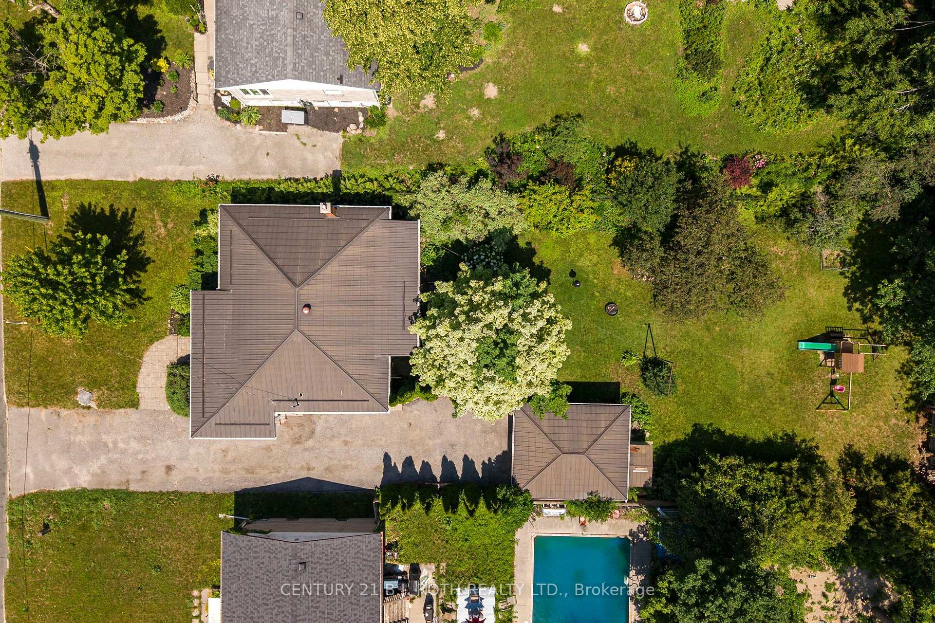 Photo 33 of 7 Vine Street, Barrie, Sunnidale — HOMEH