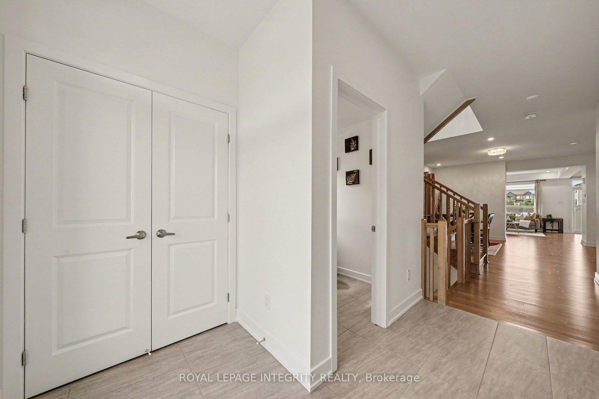 Photo 2 of 313 Chamomile Way, Ottawa, Leitrim — HOMEH