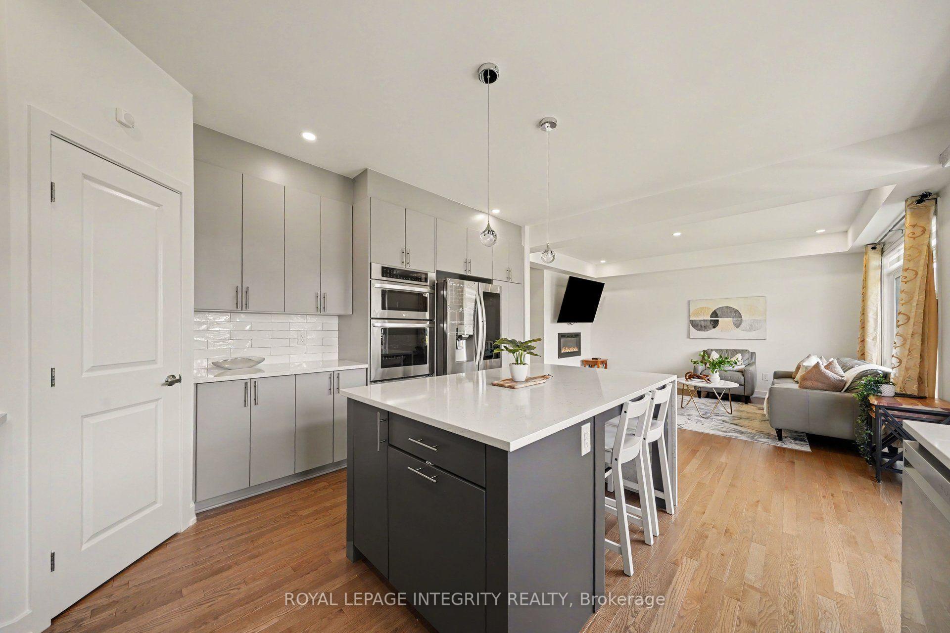 Photo 10 of 313 Chamomile Way, Ottawa, Leitrim — HOMEH
