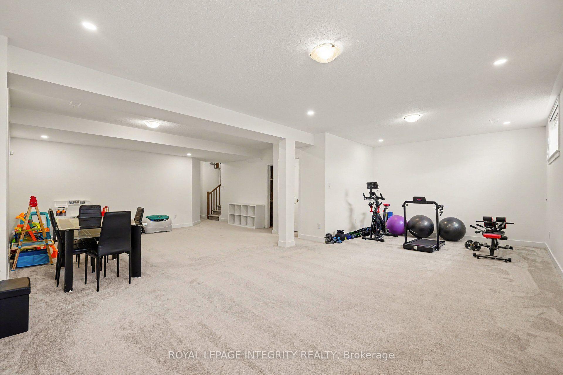 Photo 24 of 313 Chamomile Way, Ottawa, Leitrim — HOMEH