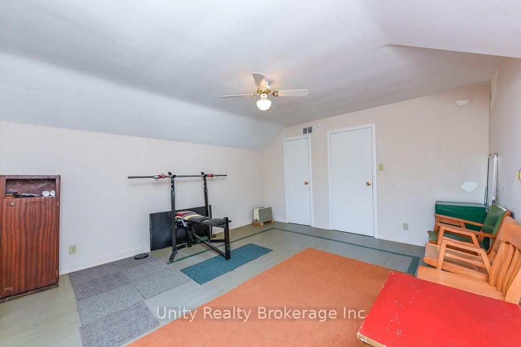 Photo 33 of 51 Lambeth Road, Etobicoke, Edenbridge-Humber Valley — HOMEH