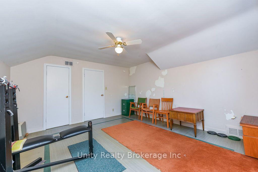Photo 34 of 51 Lambeth Road, Etobicoke, Edenbridge-Humber Valley — HOMEH