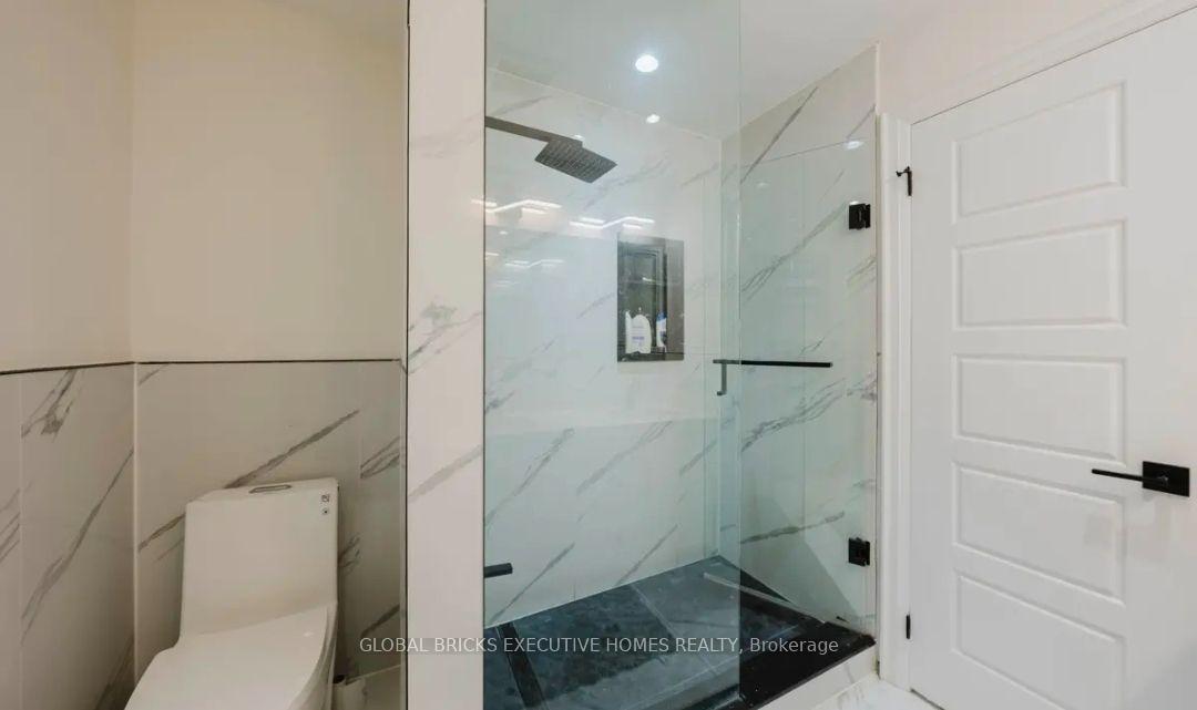 Photo 24 of 99 Benjamin Drive, Vaughan, East Woodbridge — HOMEH