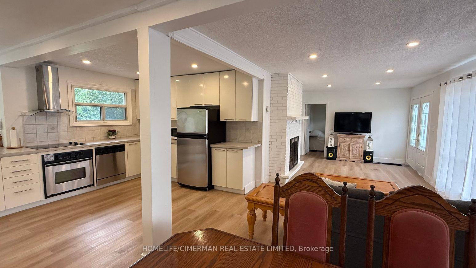 Photo 6 of 678 Trinity Street, Innisfil, Alcona — HOMEH