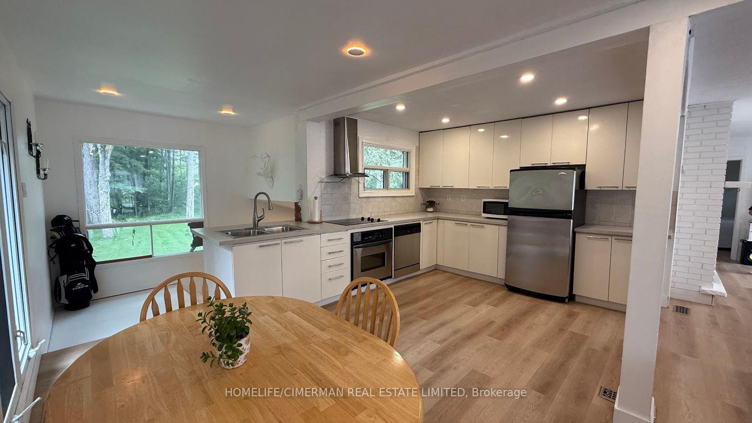 Photo 7 of 678 Trinity Street, Innisfil, Alcona — HOMEH