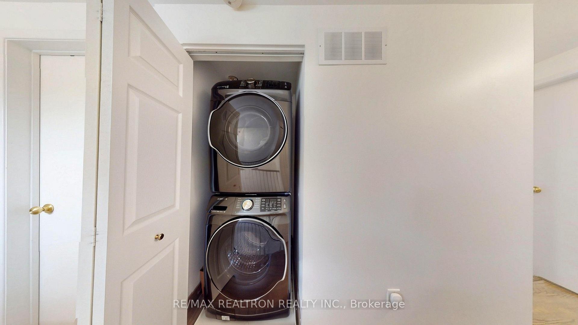 Photo 33 of 60 Kimberdale Crescent, Scarborough, L'Amoreaux — HOMEH