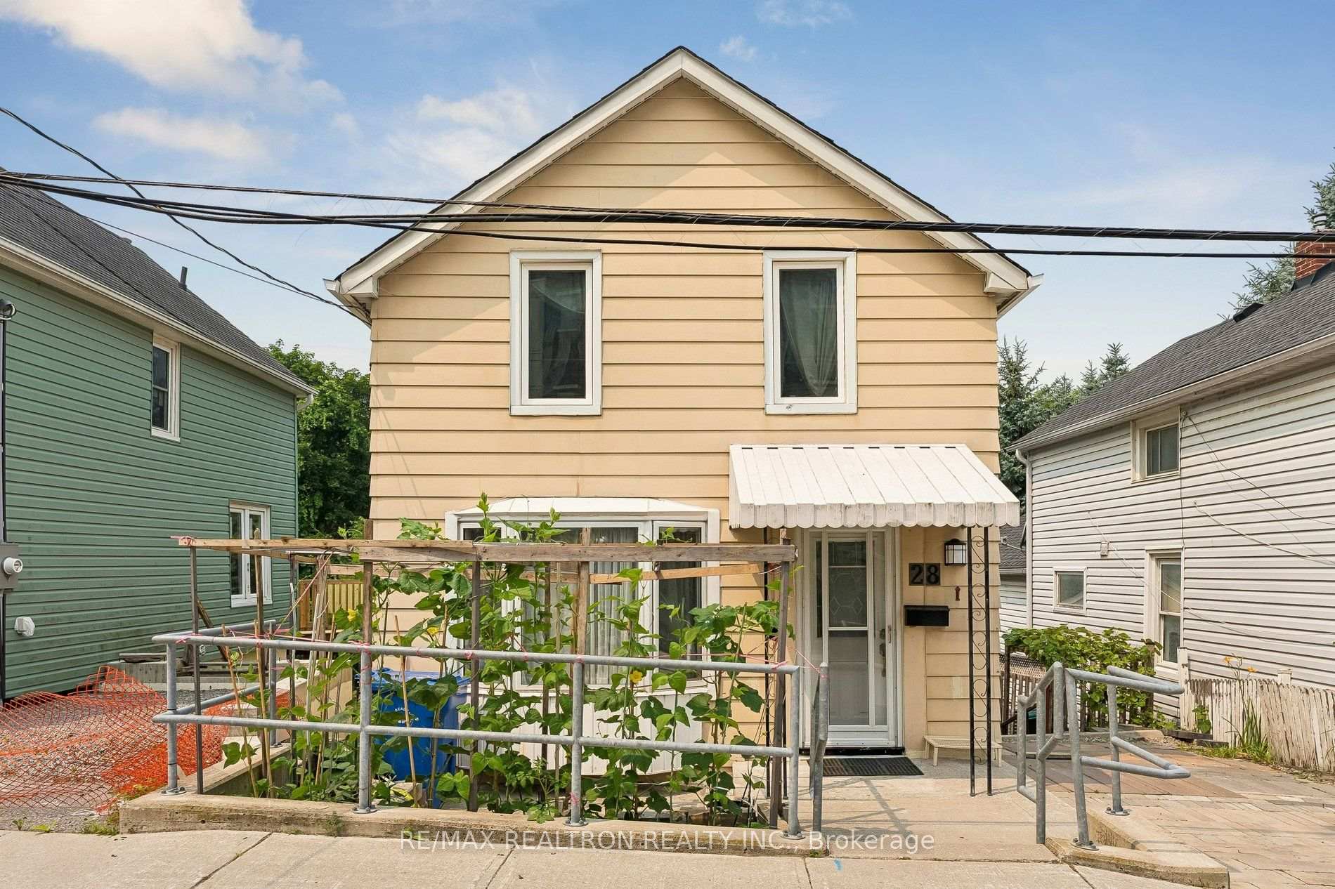 Photo 46 of 28 Machell Avenue, Aurora, Aurora Village — HOMEH