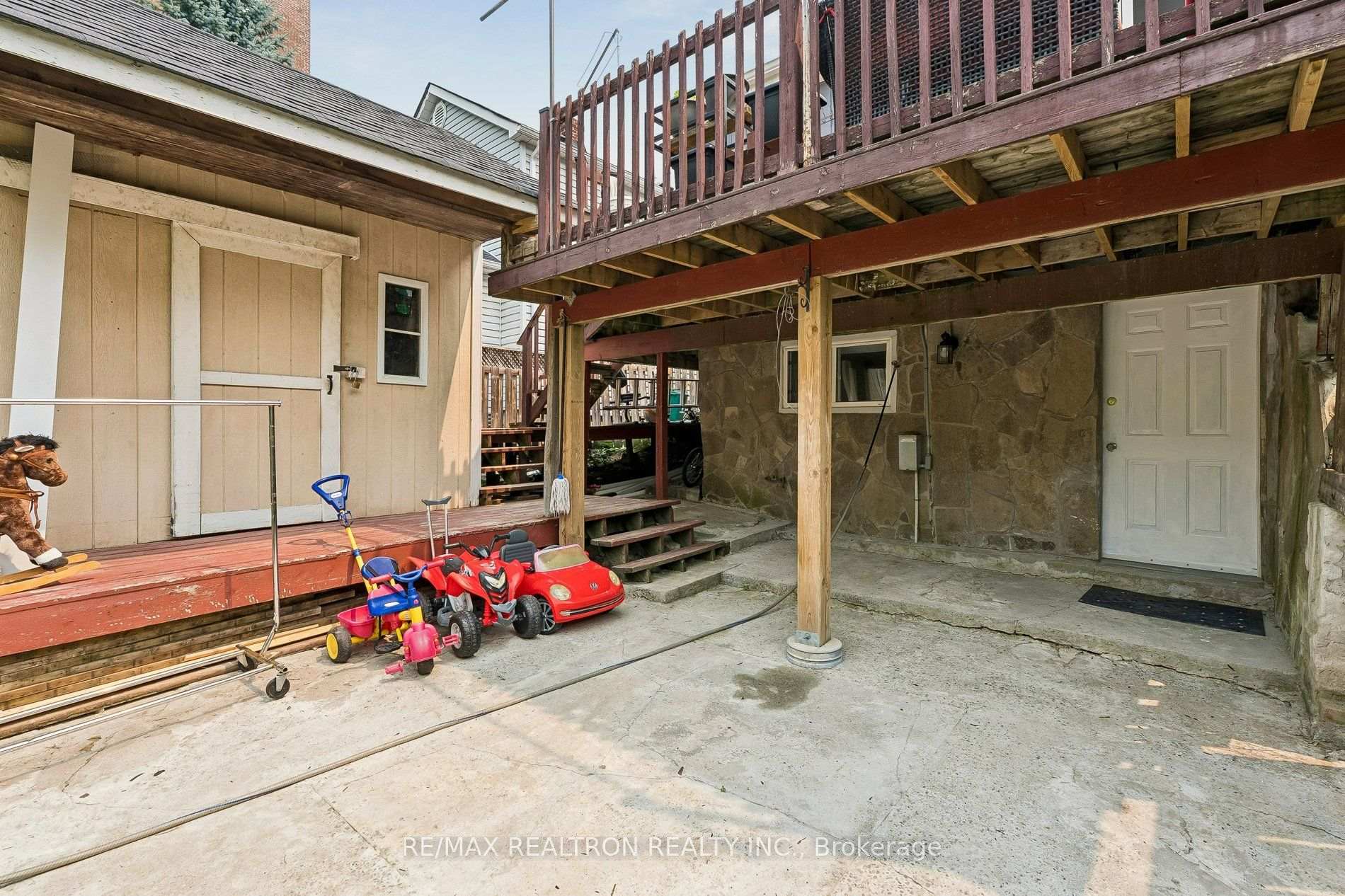 Photo 40 of 28 Machell Avenue, Aurora, Aurora Village — HOMEH
