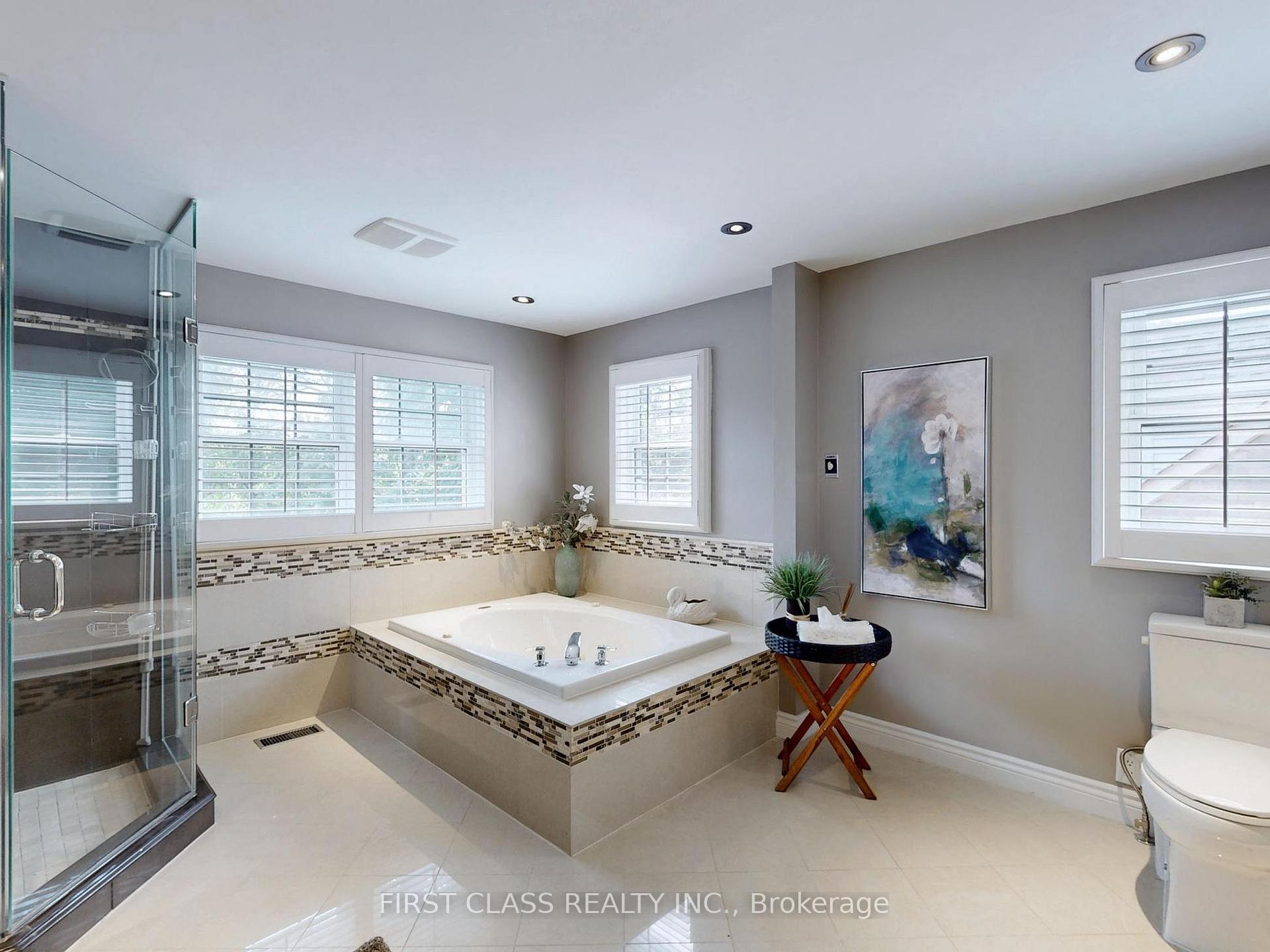 Photo 28 of 125 Longwater Chase, Markham, Unionville — HOMEH