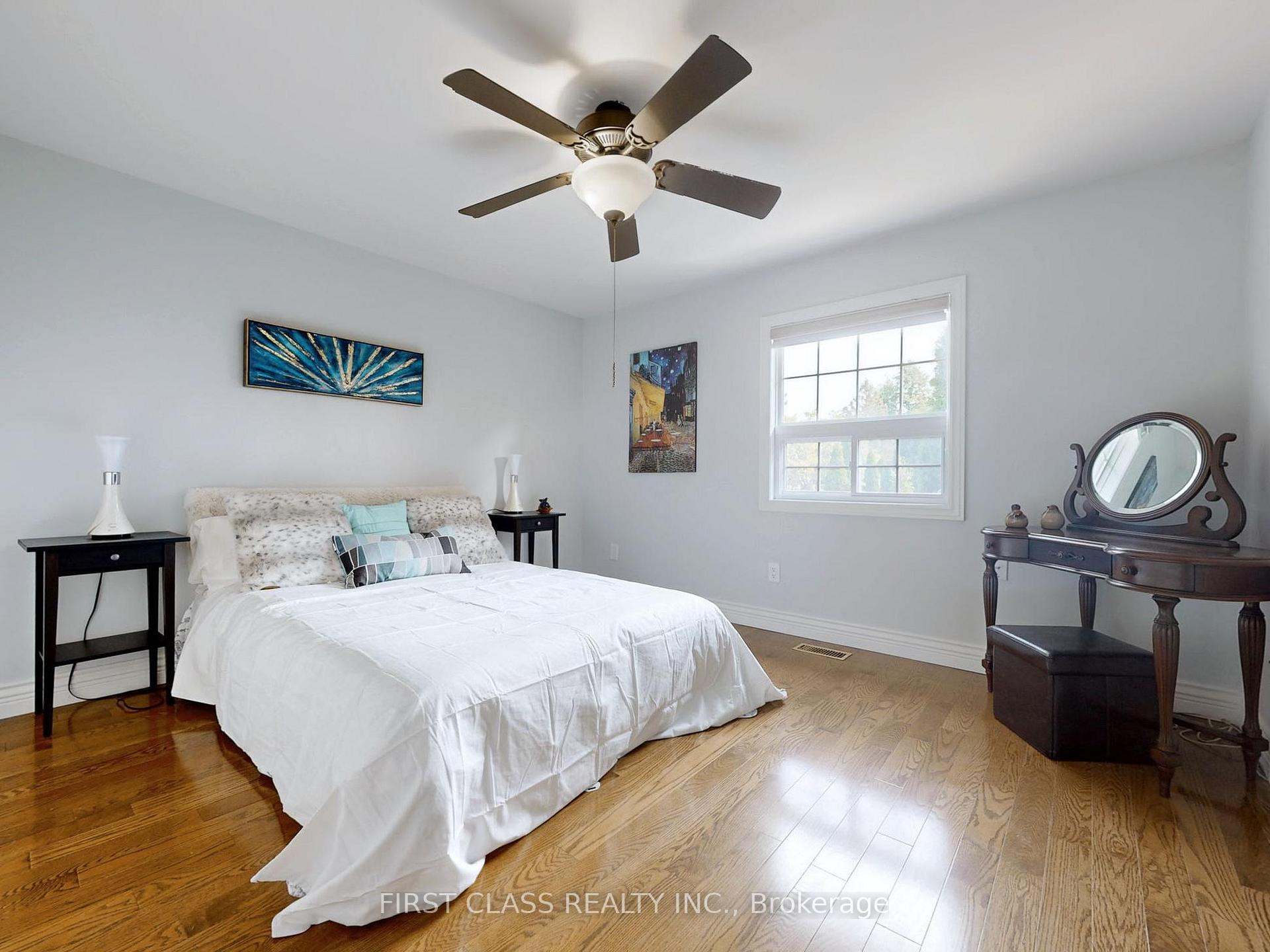 Photo 31 of 125 Longwater Chase, Markham, Unionville — HOMEH