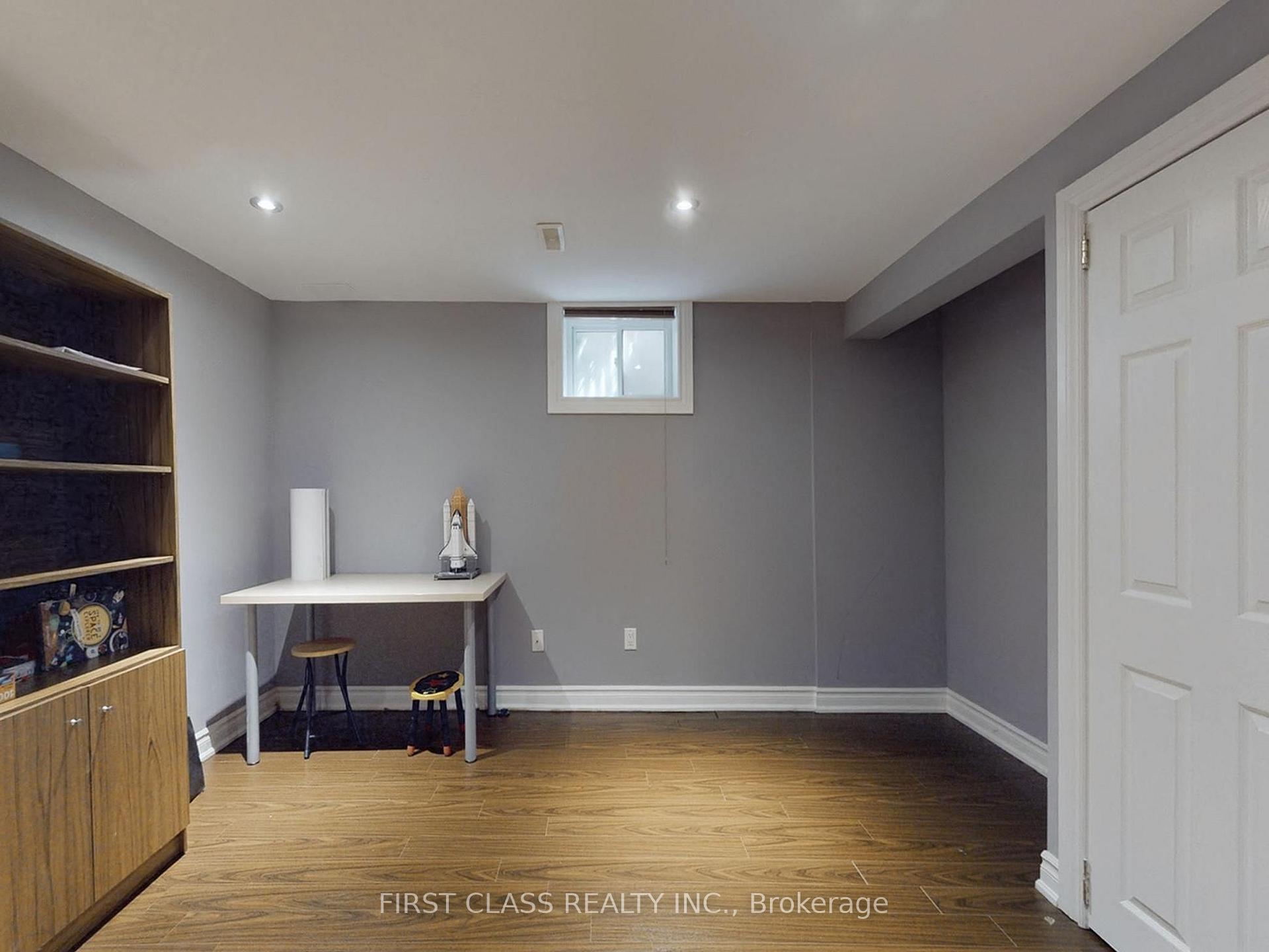 Photo 44 of 125 Longwater Chase, Markham, Unionville — HOMEH