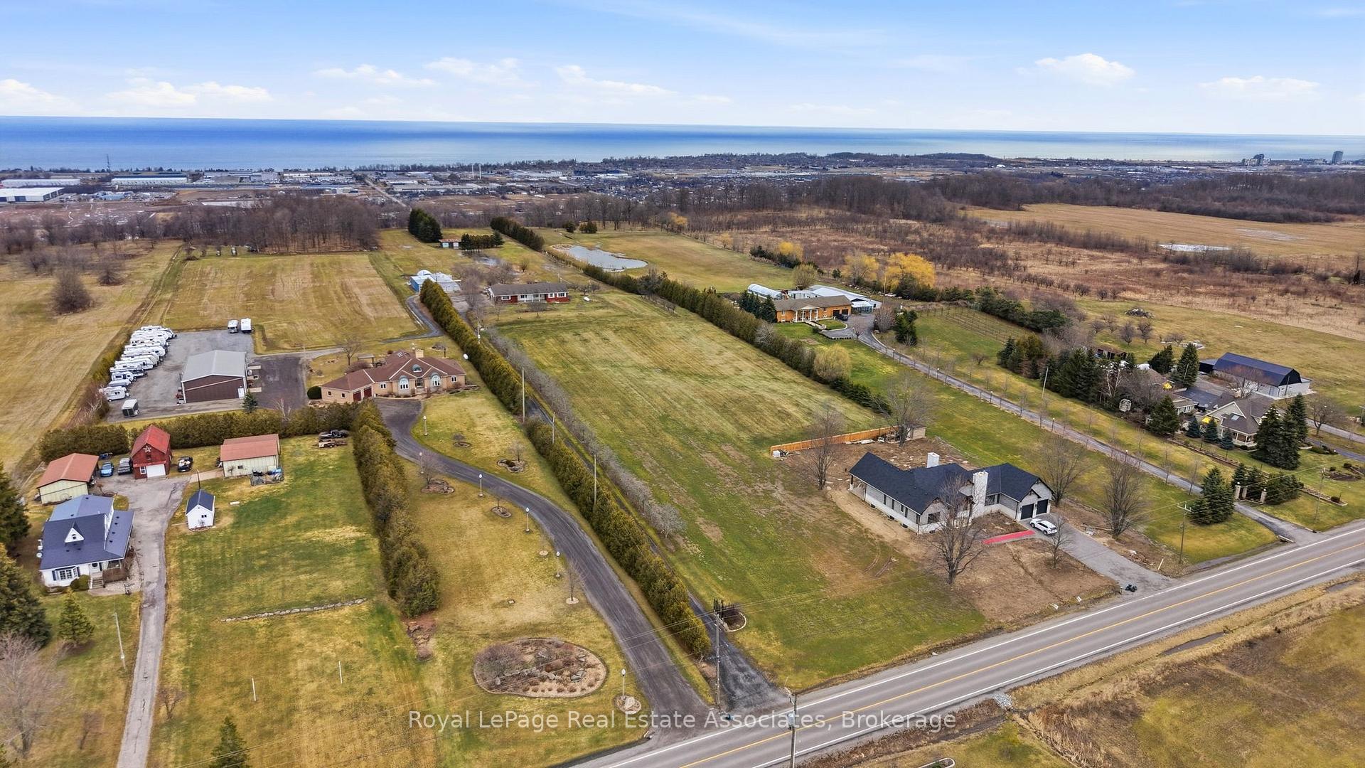 Photo 40 of 1137 Ridge Road, Hamilton, Rural Stoney Creek — HOMEH