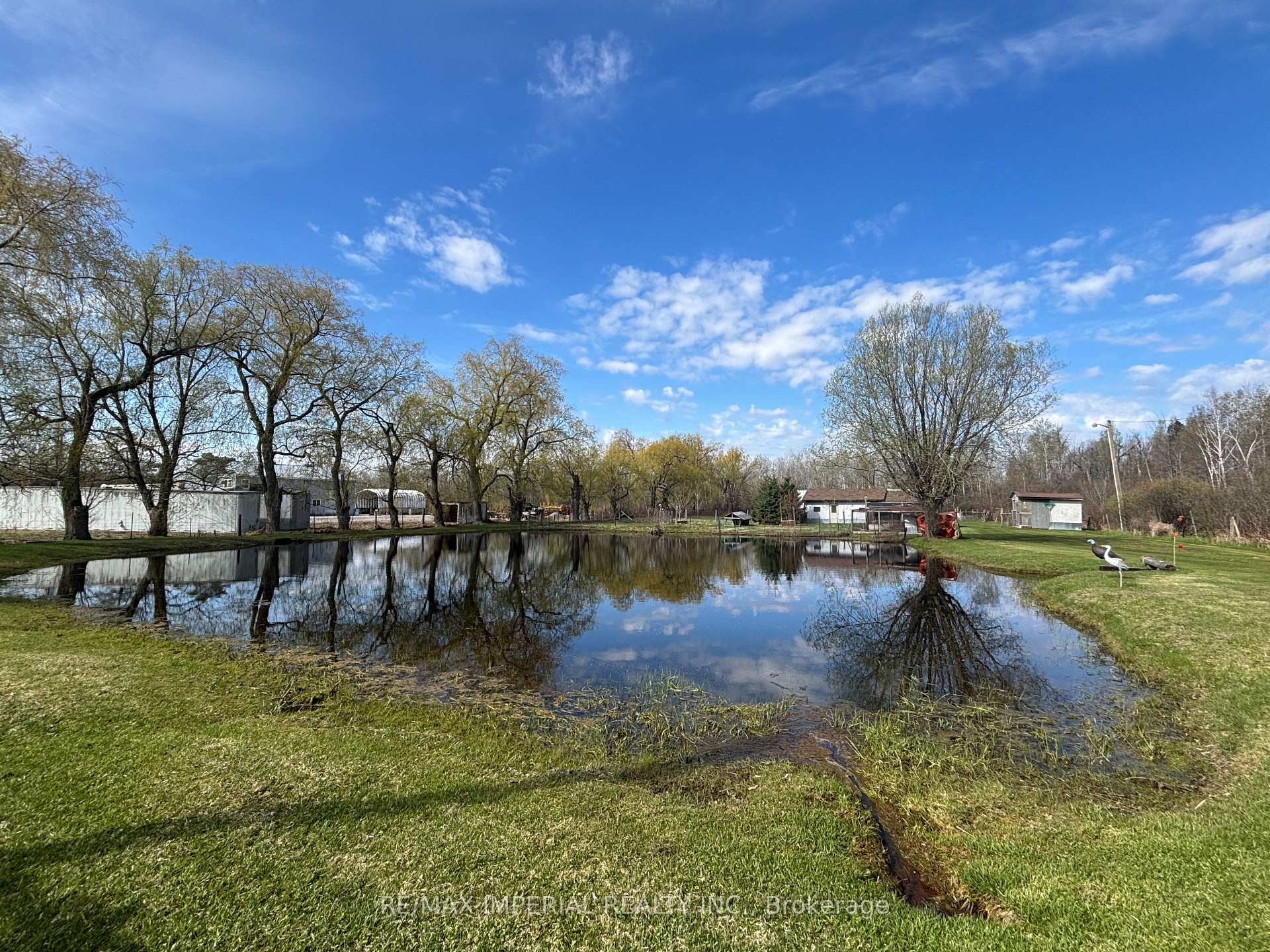 Photo 4 of 23276 Highway 48 Road, Georgina, Baldwin — HOMEH