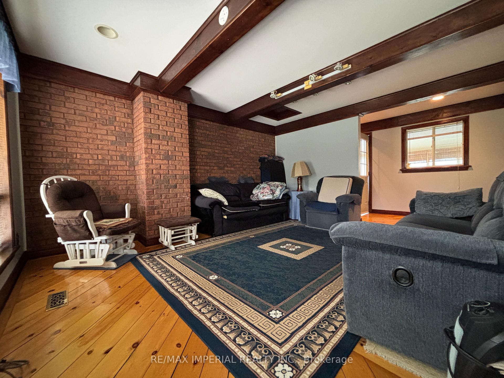Photo 9 of 23276 Highway 48 Road, Georgina, Baldwin — HOMEH