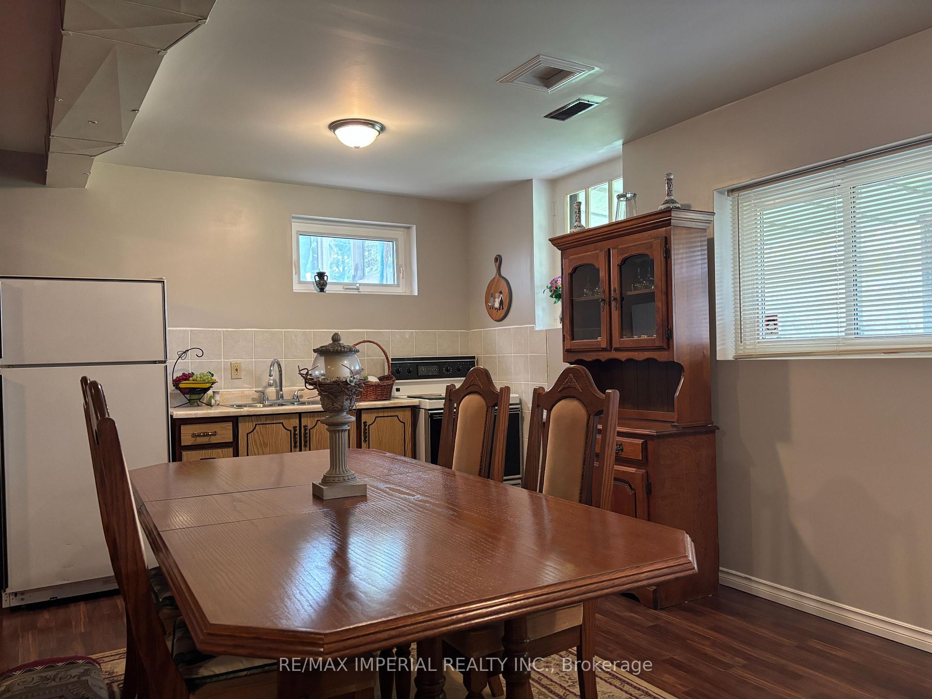 Photo 18 of 23276 Highway 48 Road, Georgina, Baldwin — HOMEH