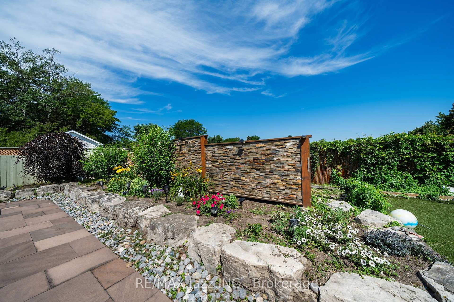 Photo 13 of 12 Warnsworth Street, Scarborough, West Hill — HOMEH