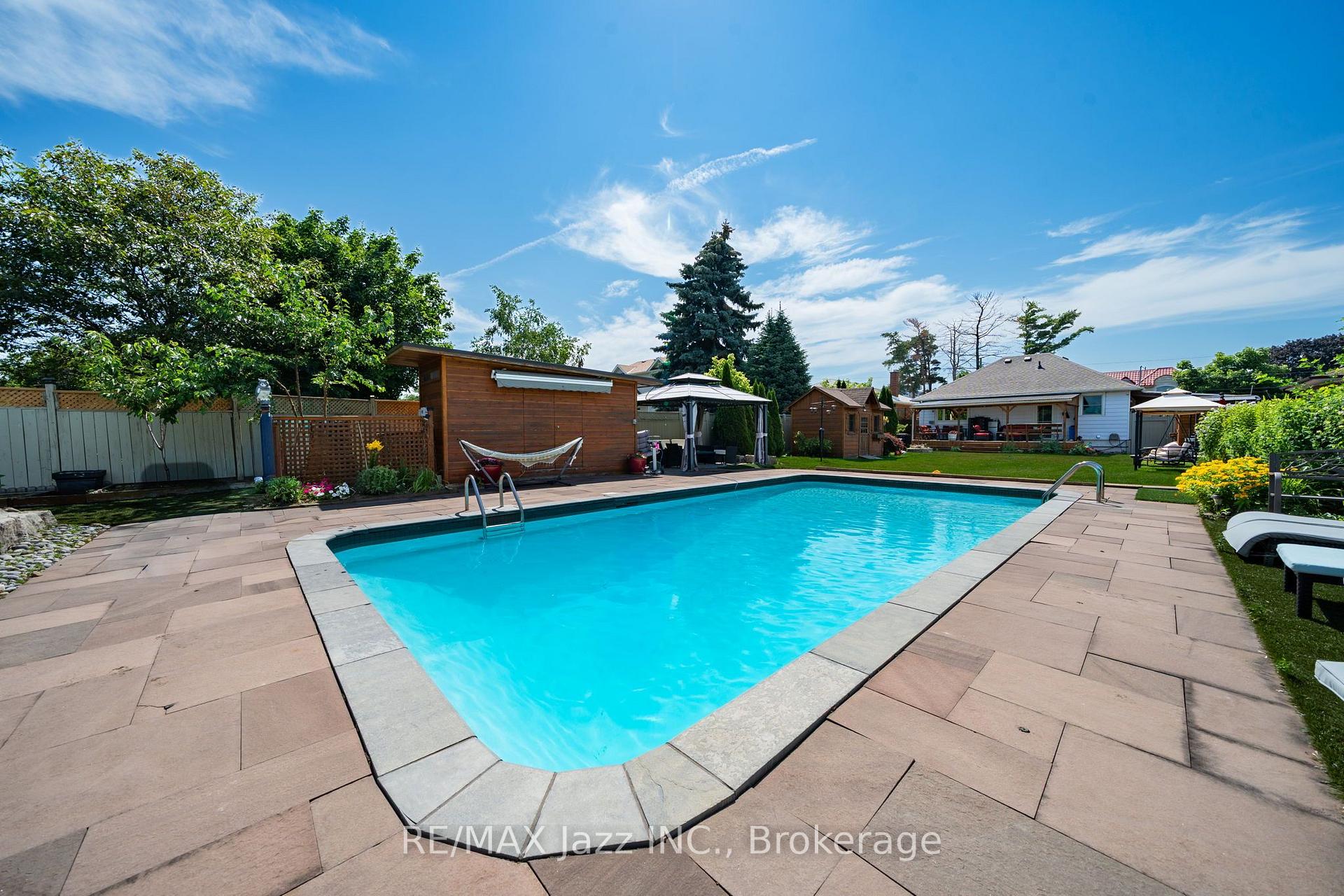 Photo 15 of 12 Warnsworth Street, Scarborough, West Hill — HOMEH