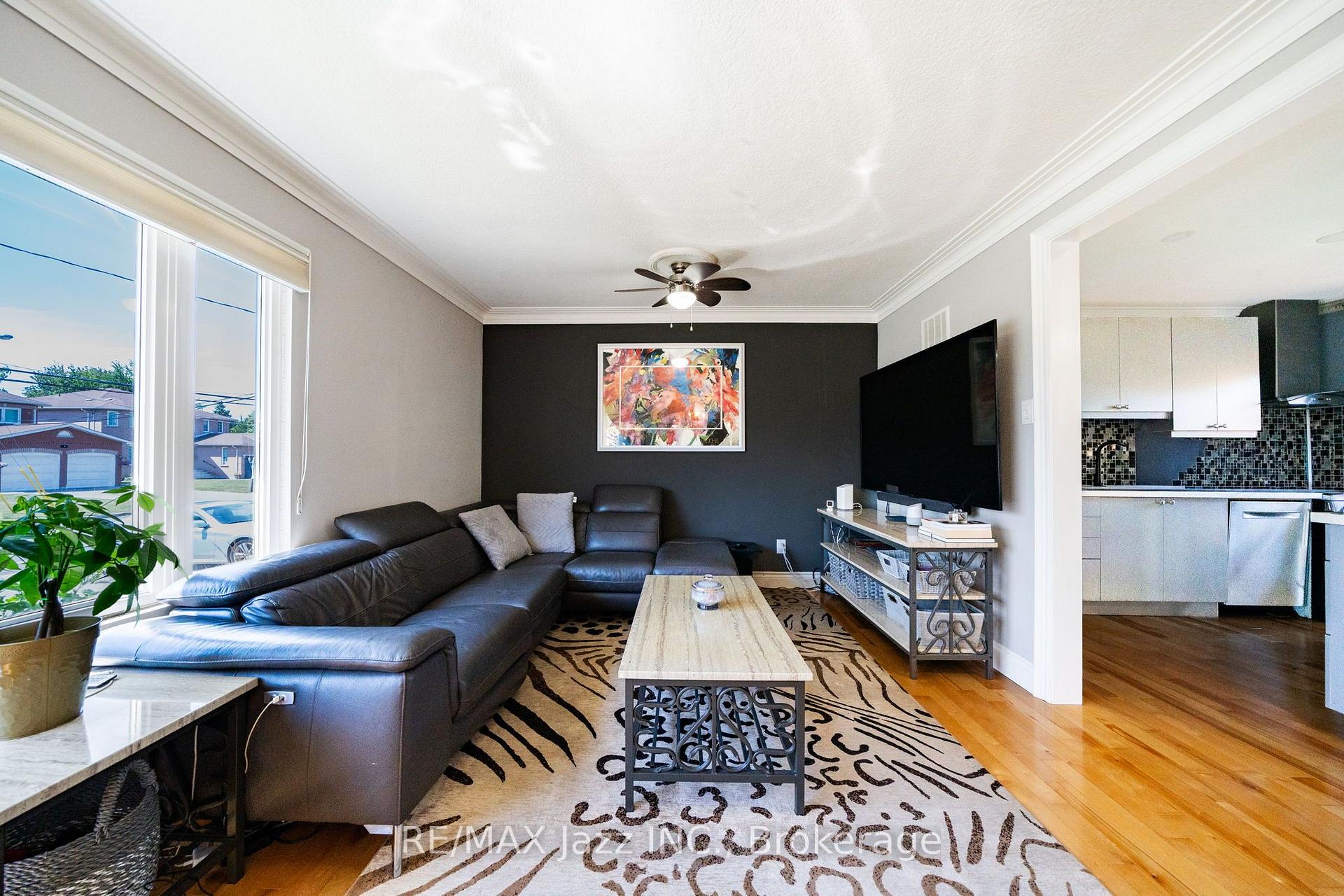 Photo 25 of 12 Warnsworth Street, Scarborough, West Hill — HOMEH