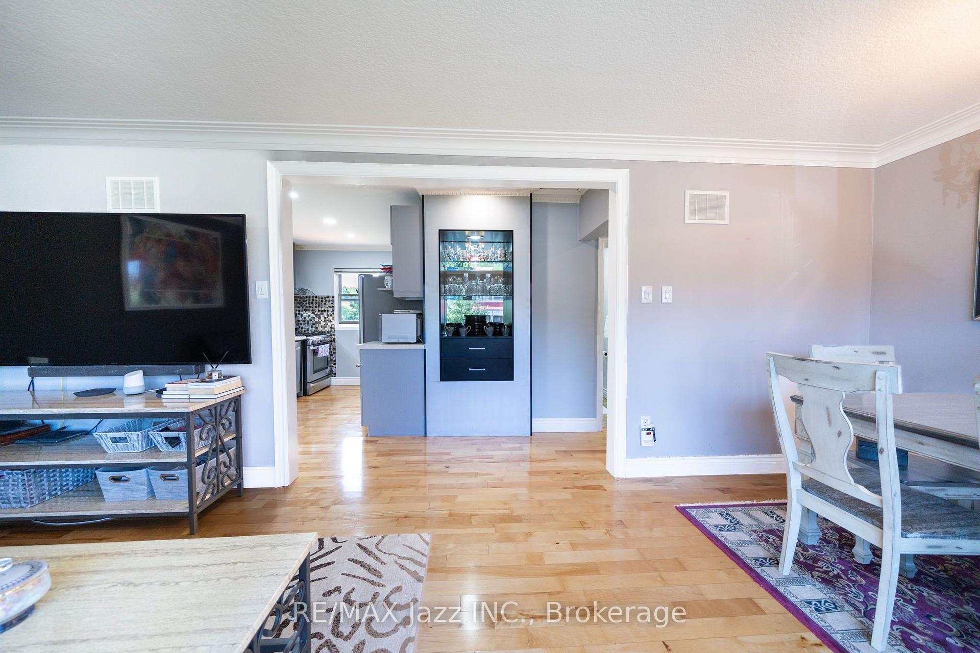 Photo 27 of 12 Warnsworth Street, Scarborough, West Hill — HOMEH