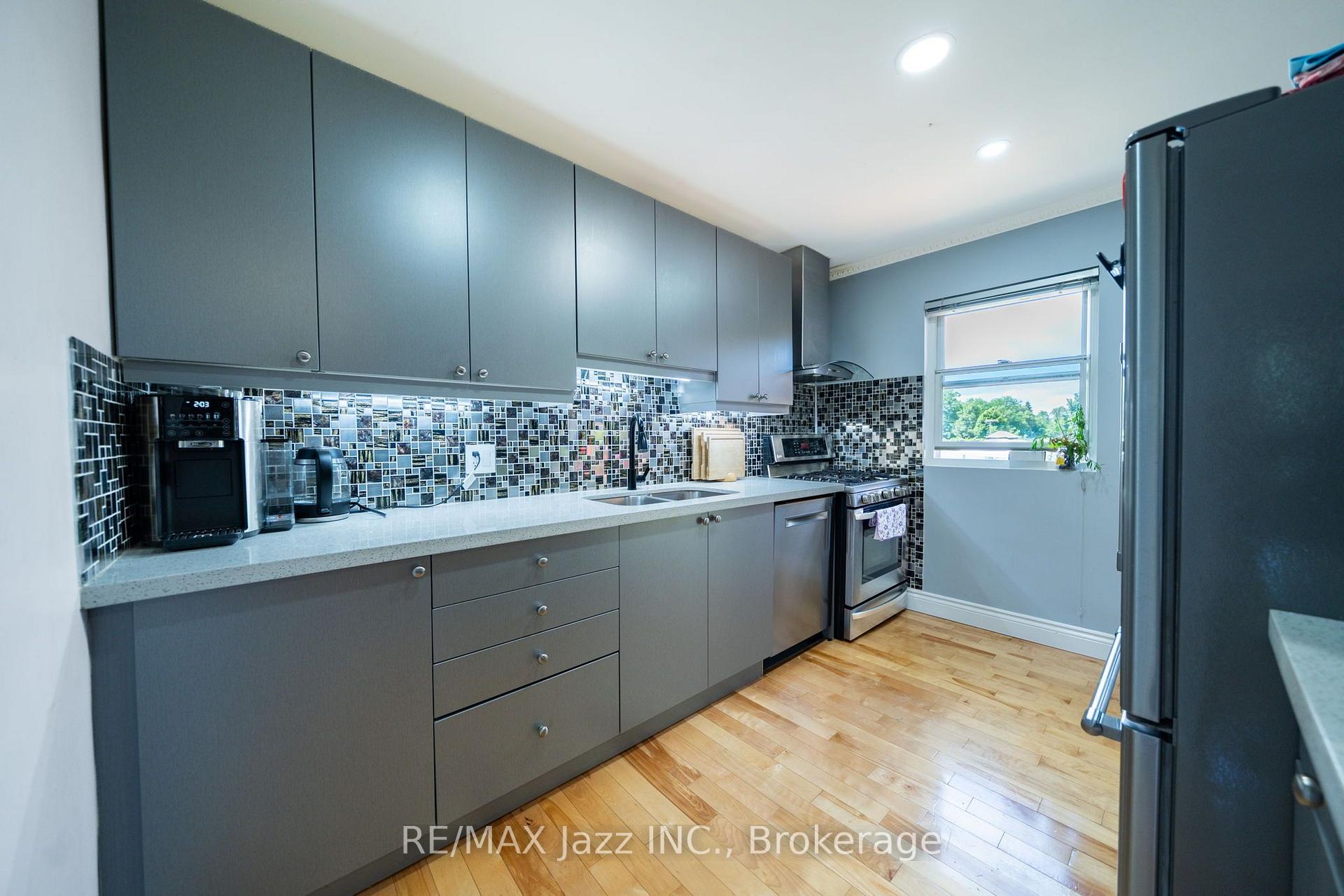Photo 39 of 12 Warnsworth Street, Scarborough, West Hill — HOMEH