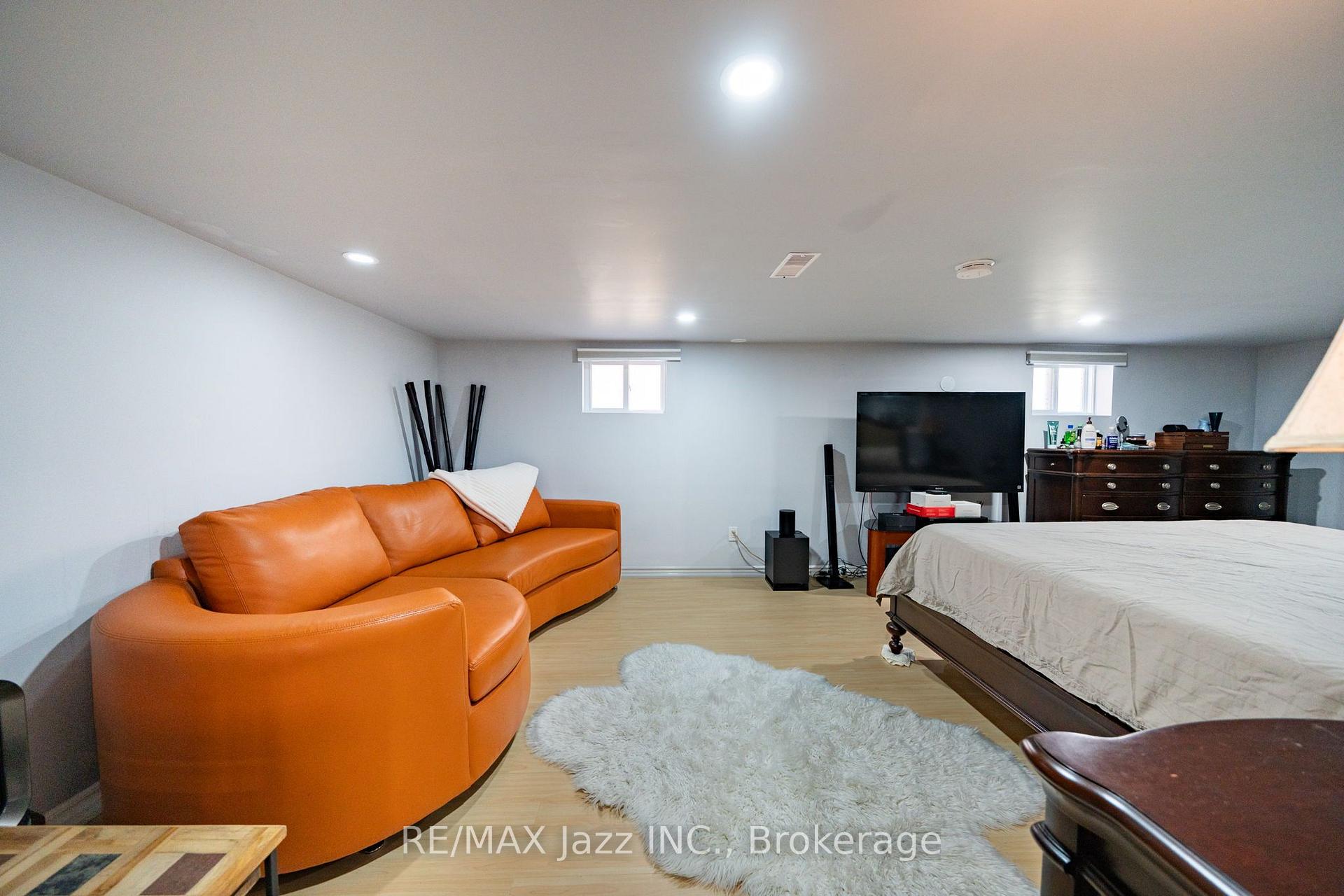 Photo 46 of 12 Warnsworth Street, Scarborough, West Hill — HOMEH