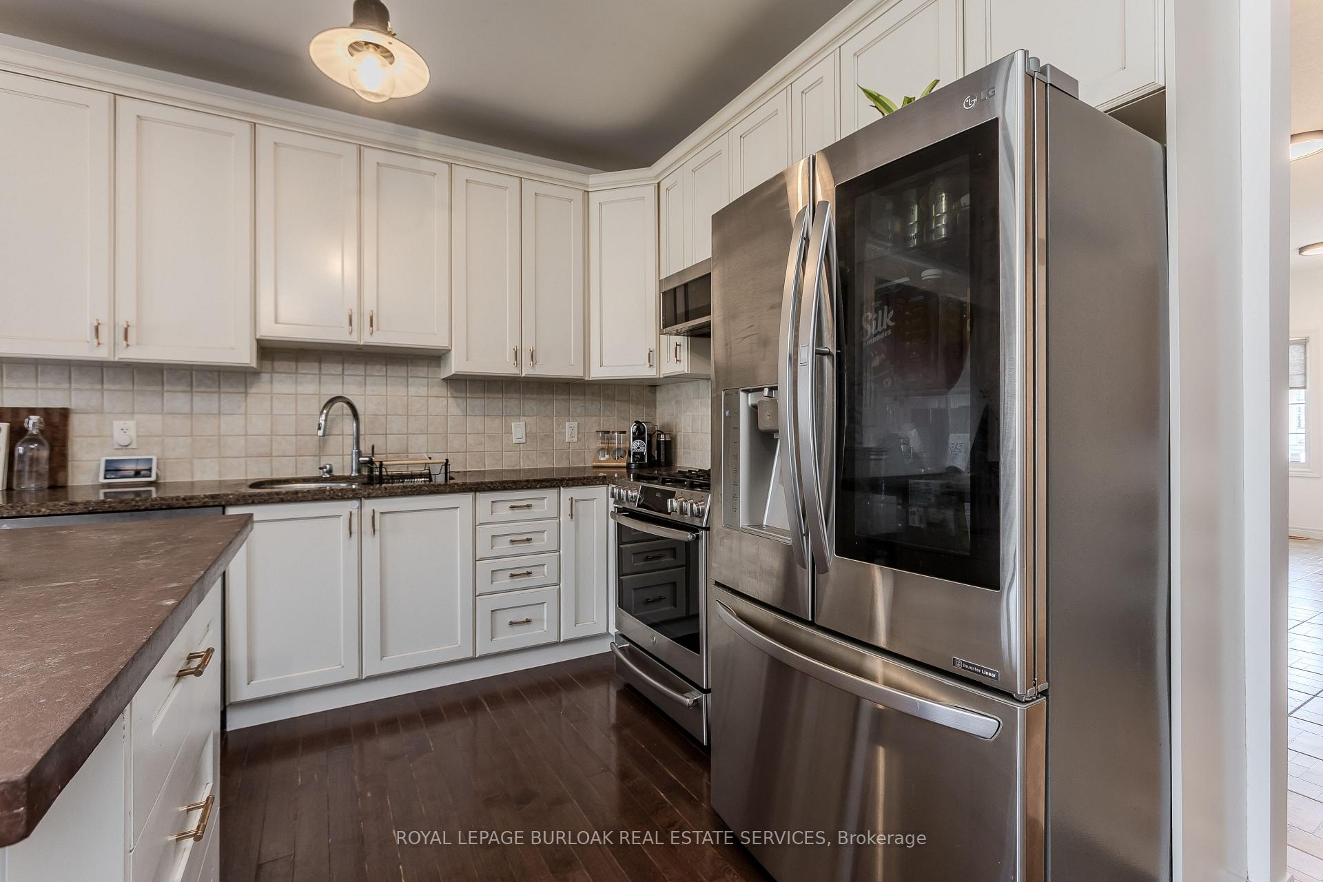 Photo 13 of 2121 Prospect Street, Burlington, Brant — HOMEH