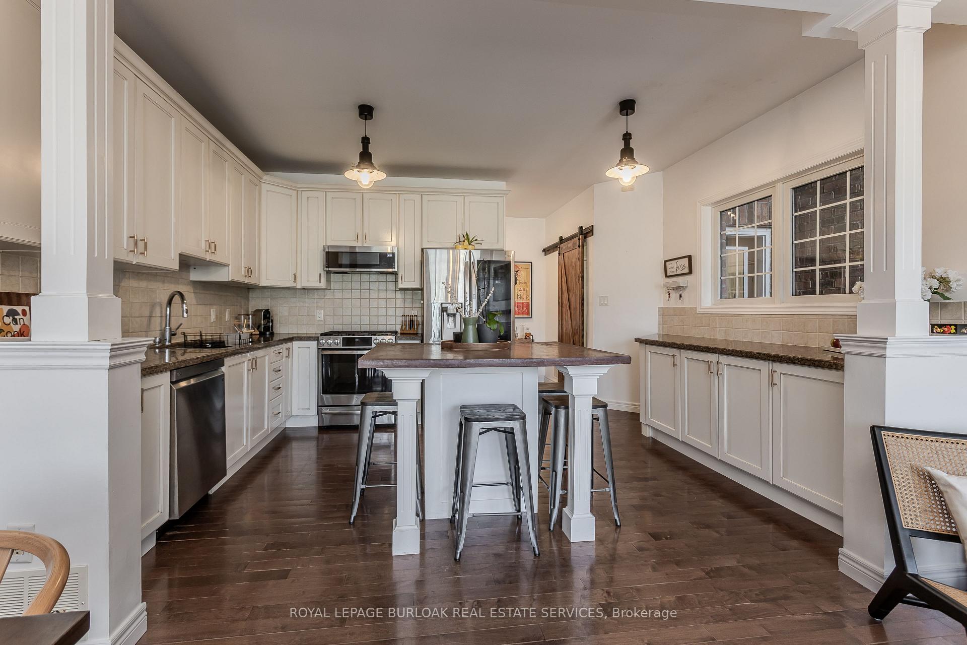 Photo 15 of 2121 Prospect Street, Burlington, Brant — HOMEH