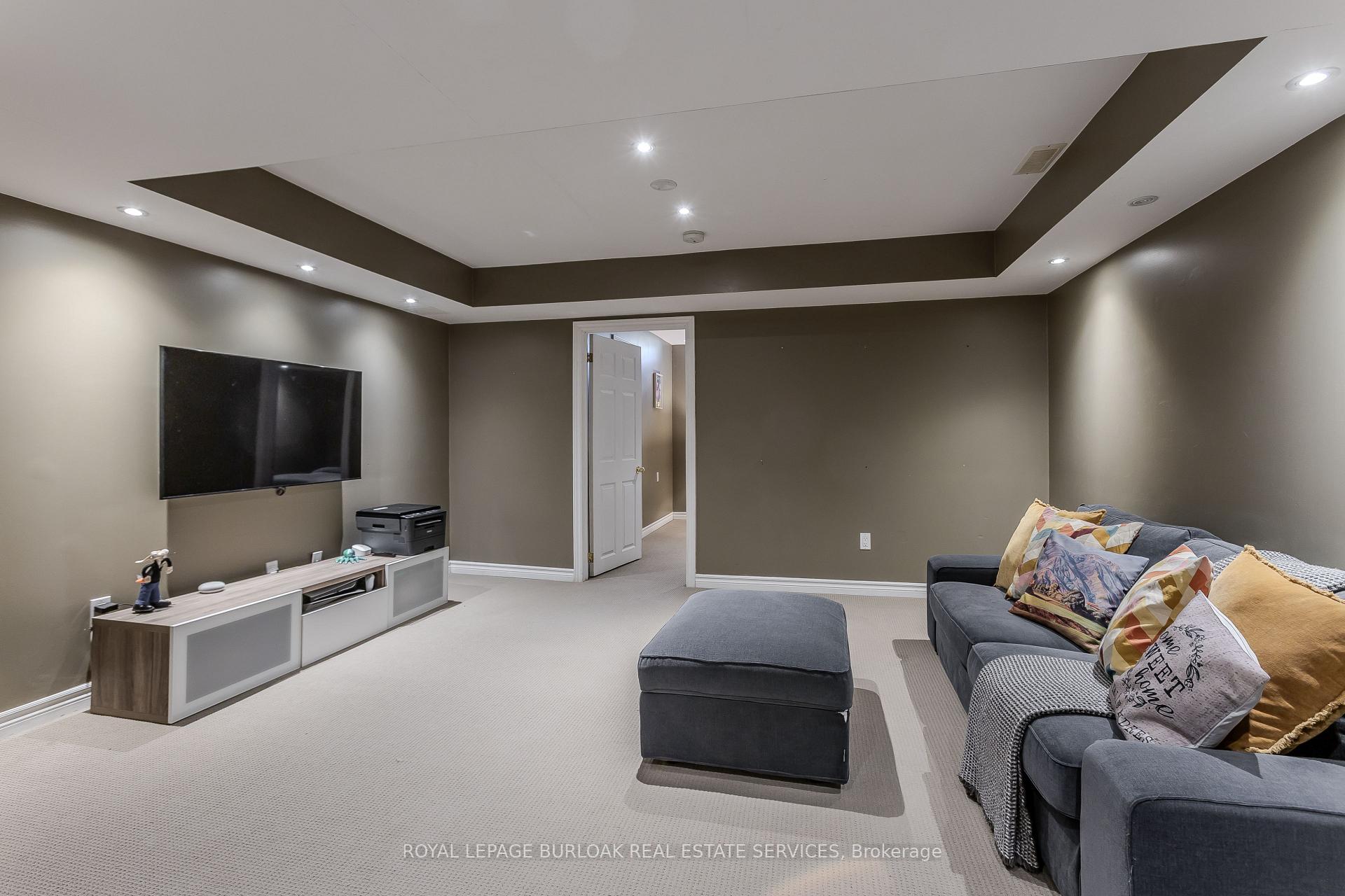 Photo 23 of 2121 Prospect Street, Burlington, Brant — HOMEH