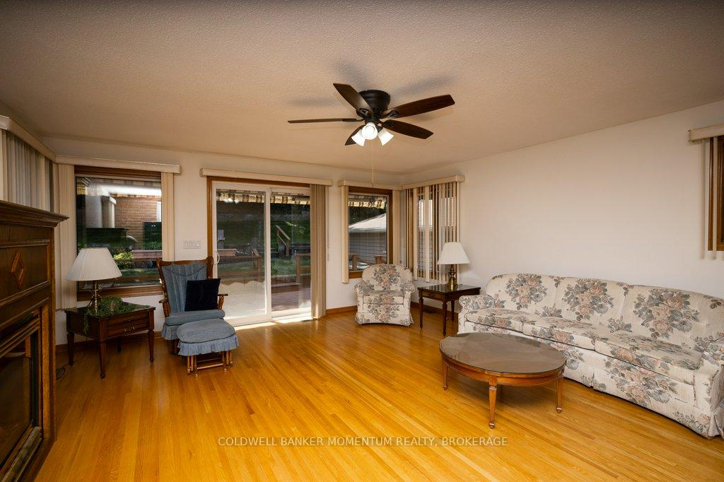 Photo 14 of 4 Parkhill Road, St. Catharines, Burleigh Hill — HOMEH