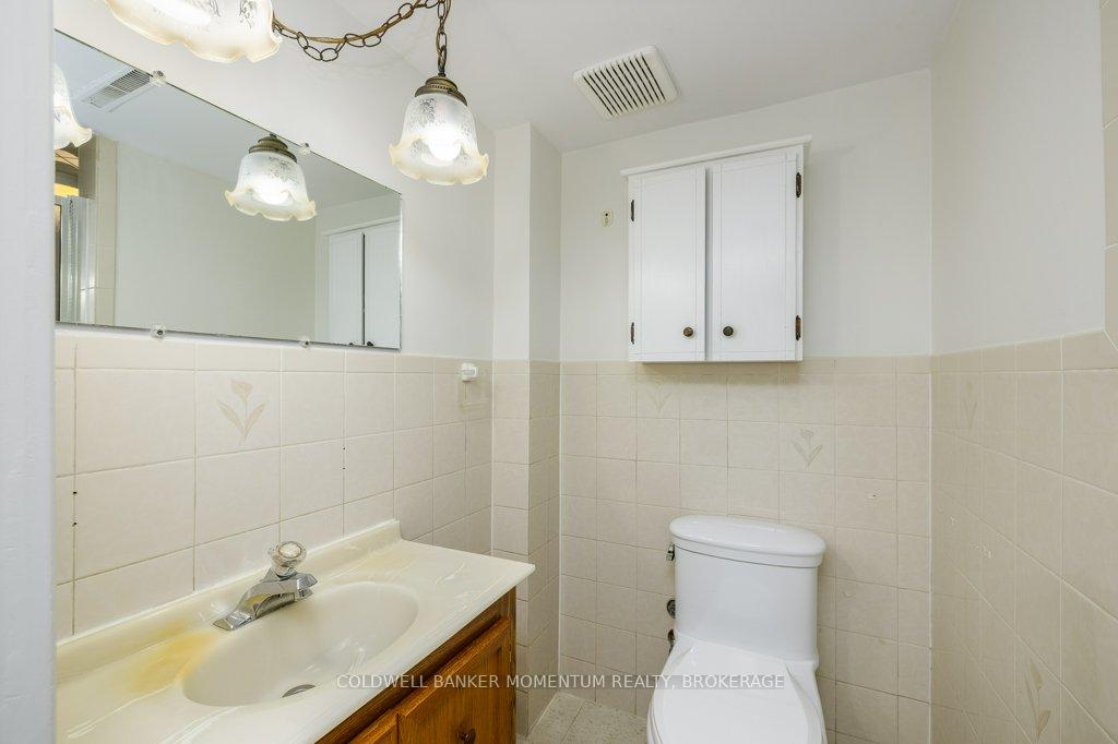 Photo 24 of 4 Parkhill Road, St. Catharines, Burleigh Hill — HOMEH