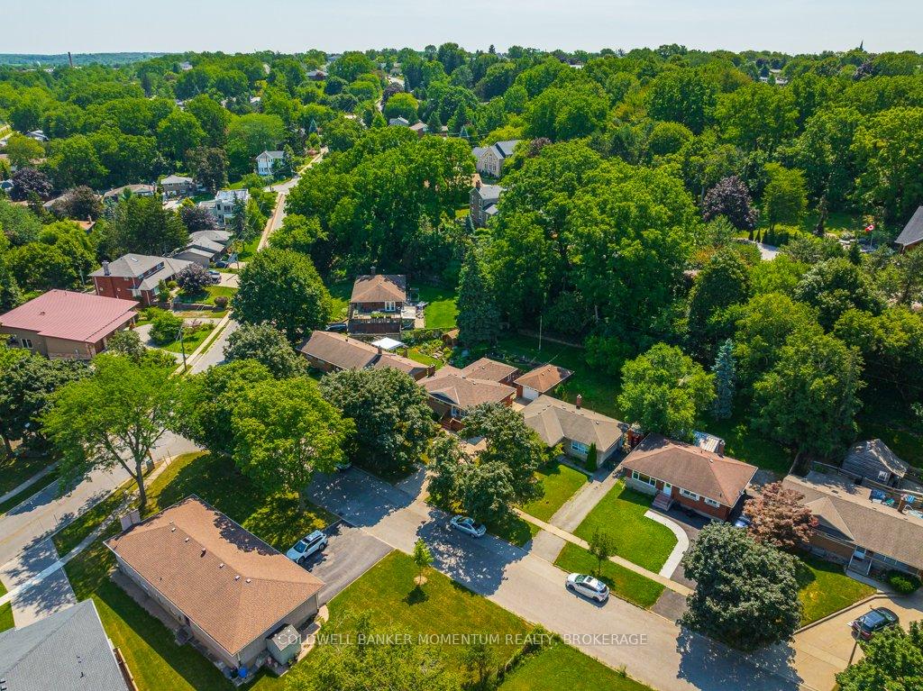 Photo 39 of 4 Parkhill Road, St. Catharines, Burleigh Hill — HOMEH