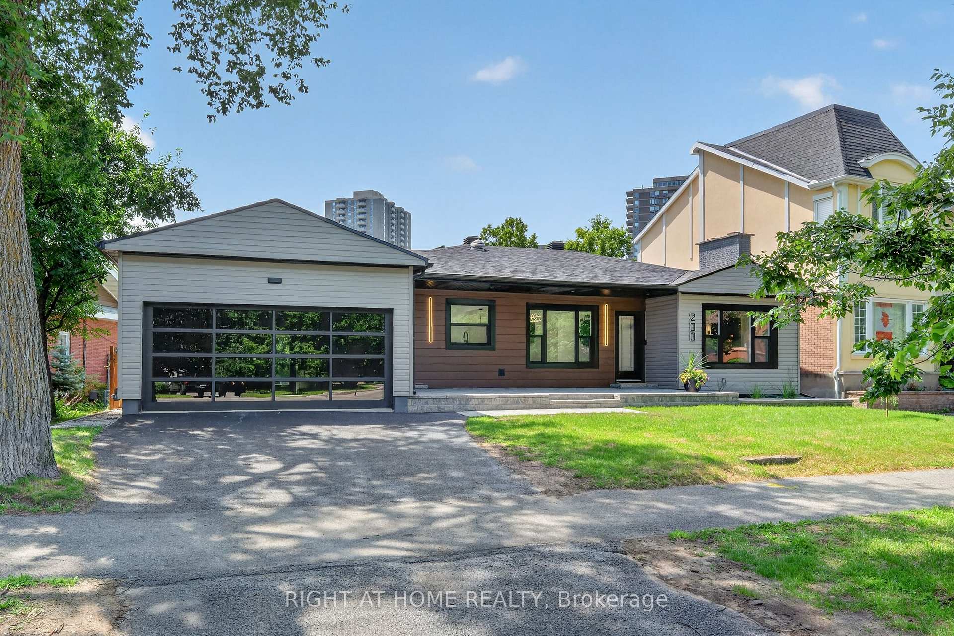 Photo 2 of 200 Island Park Drive, Ottawa, Westboro North — HOMEH