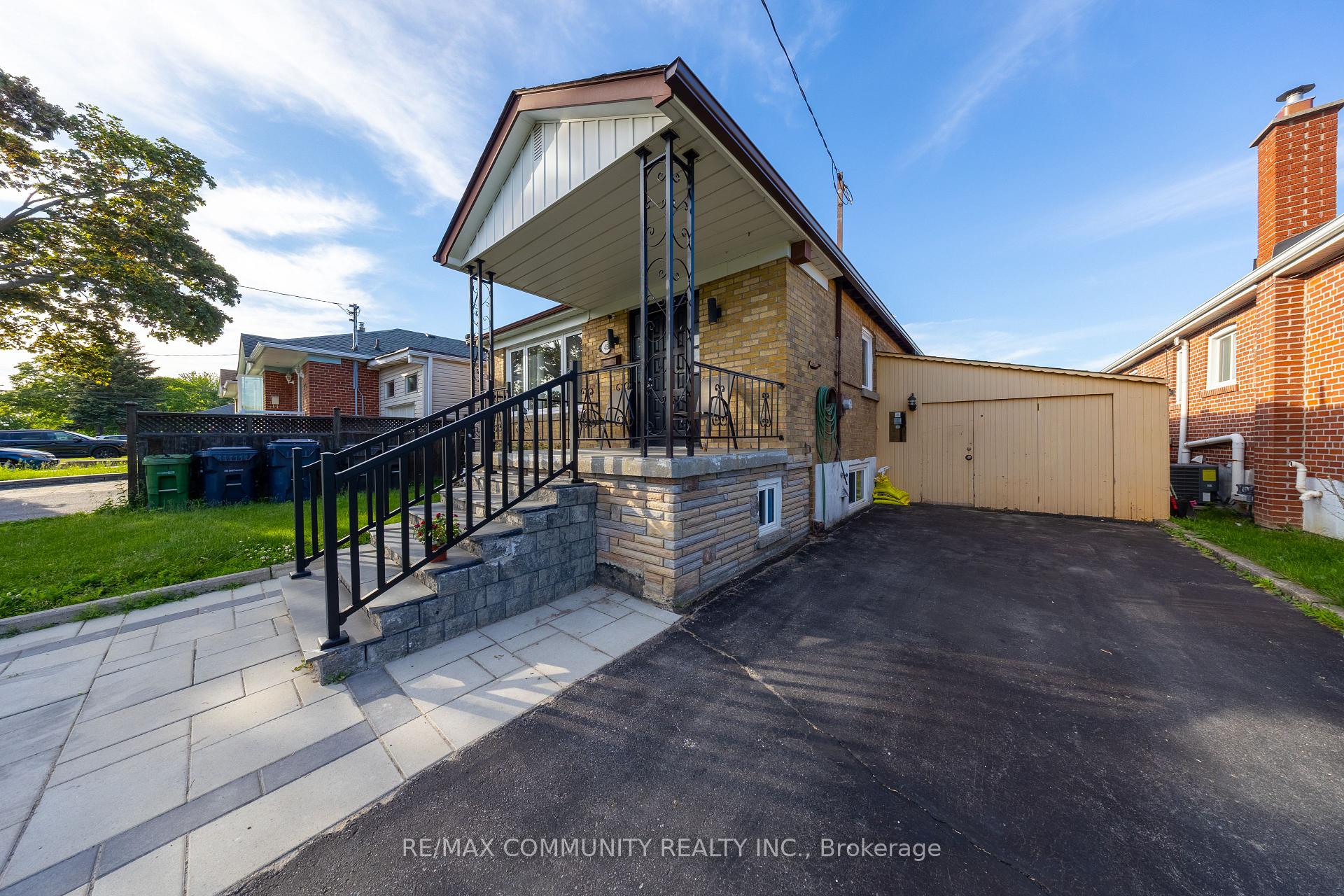 Photo 4 of 45 Barrymore Road, Scarborough, Bendale — HOMEH