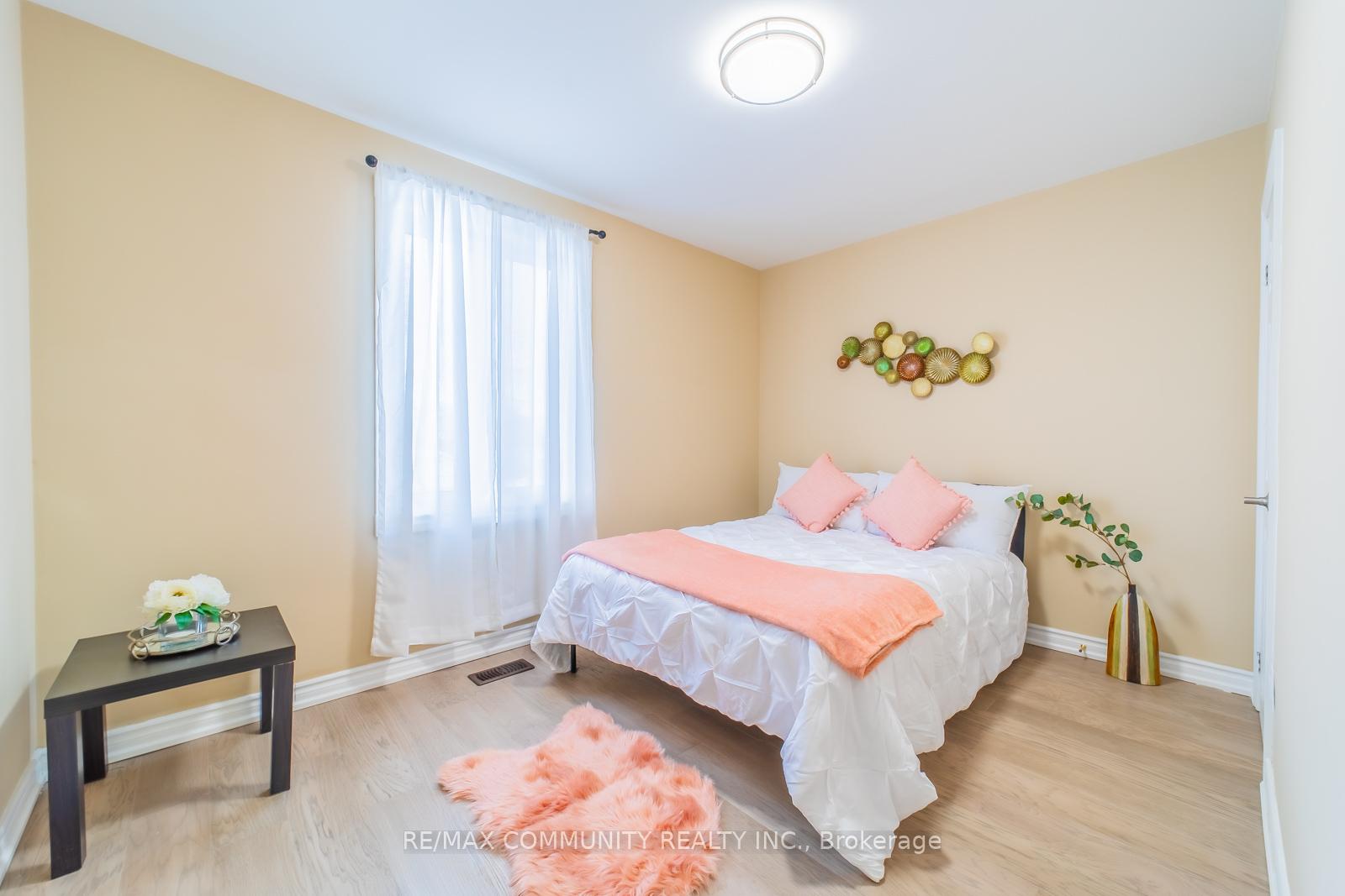 Photo 19 of 45 Barrymore Road, Scarborough, Bendale — HOMEH