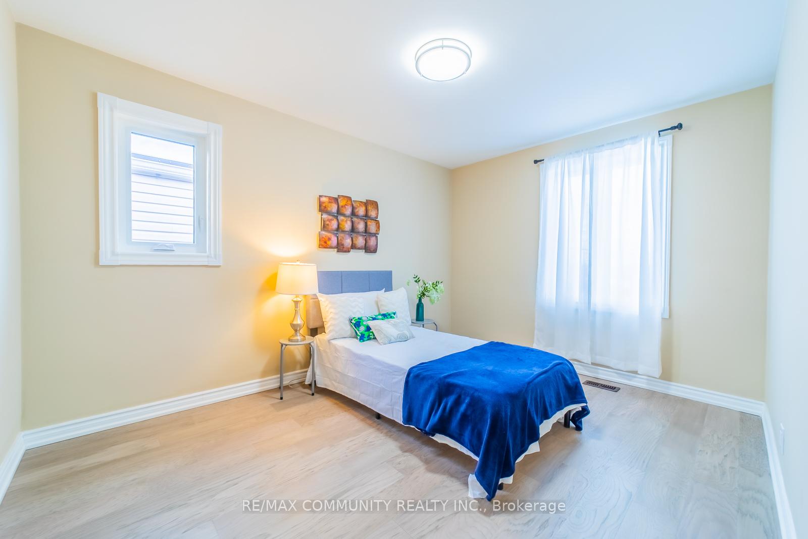 Photo 21 of 45 Barrymore Road, Scarborough, Bendale — HOMEH