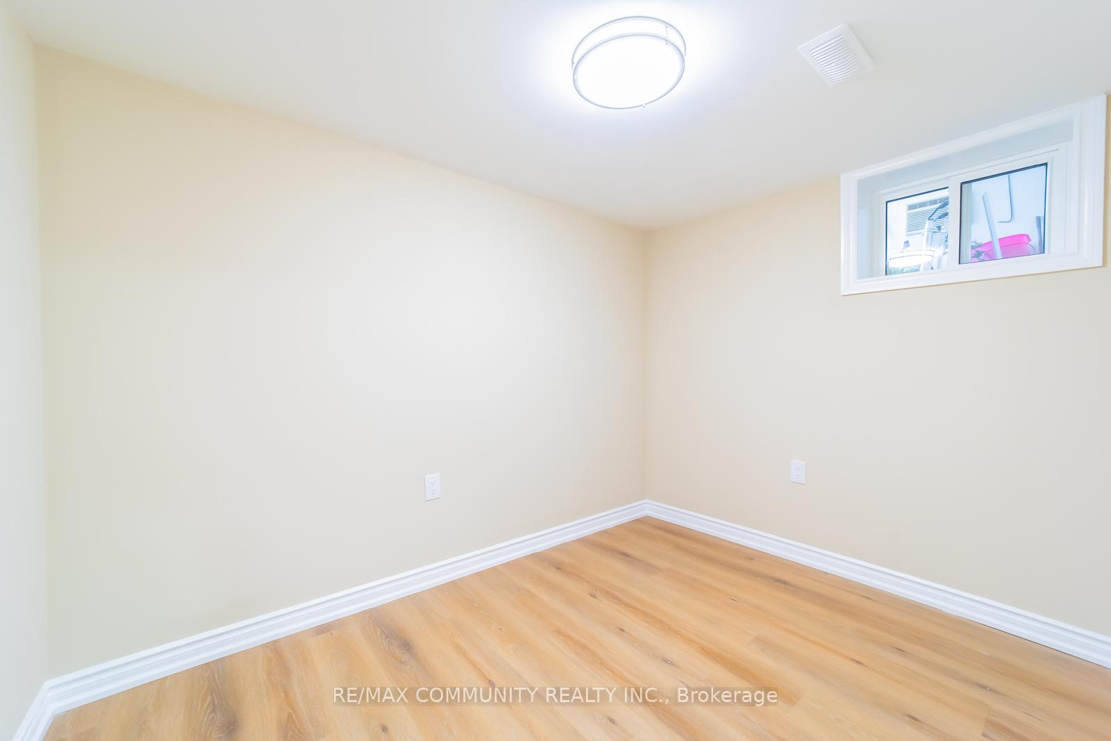 Photo 39 of 45 Barrymore Road, Scarborough, Bendale — HOMEH