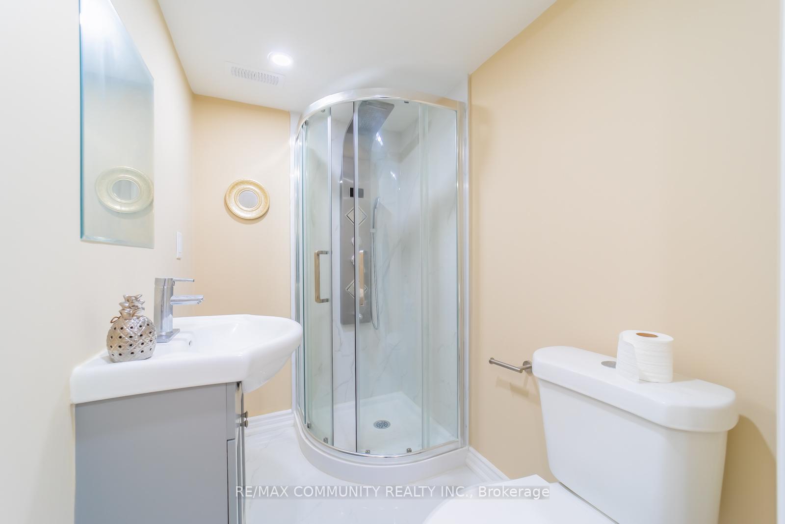 Photo 40 of 45 Barrymore Road, Scarborough, Bendale — HOMEH